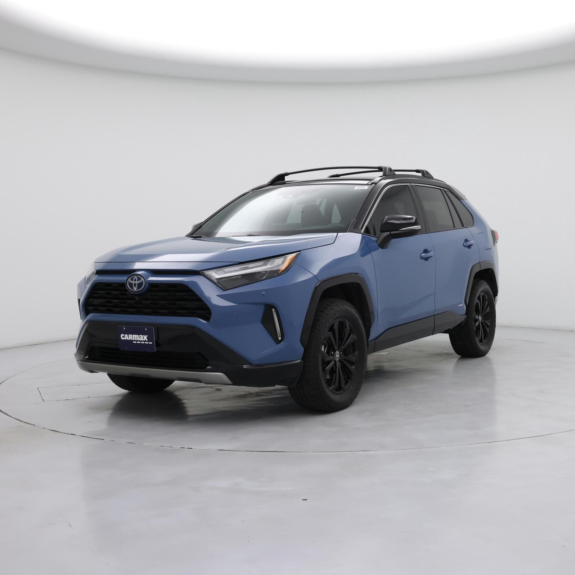 Thumbnail: 2022 Toyota RAV4 - 4
