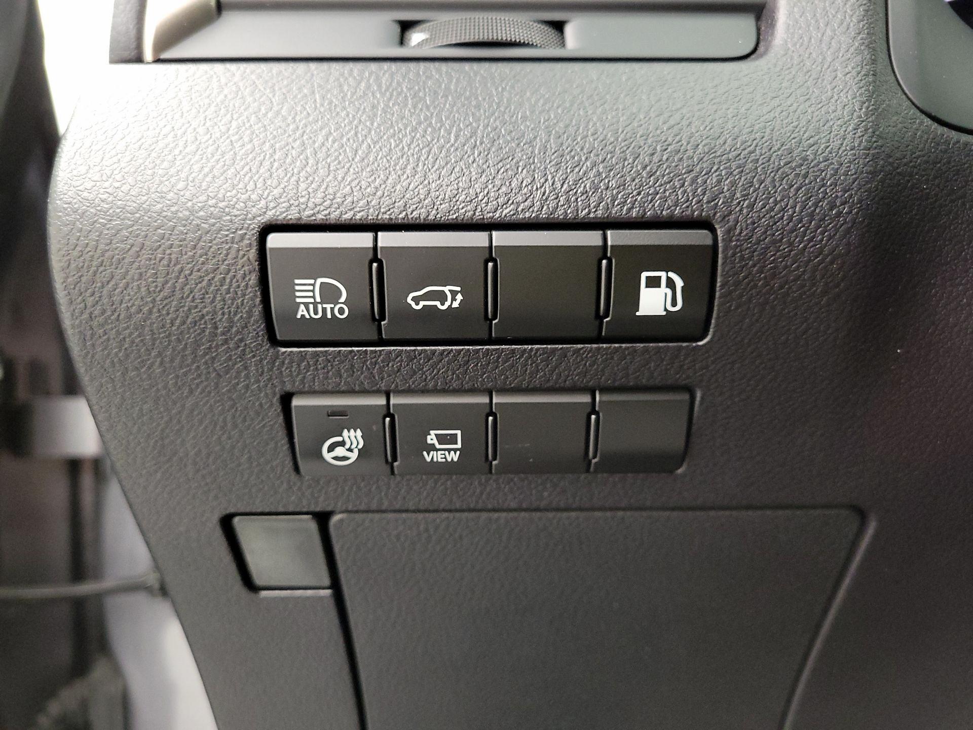 Thumbnail: 2022 Lexus RX - 13