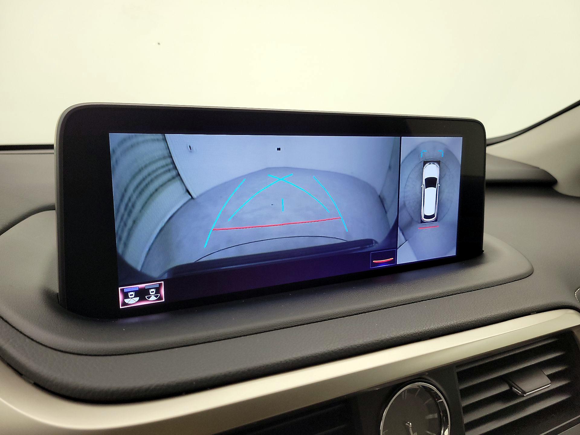 Thumbnail: 2022 Lexus RX - 15