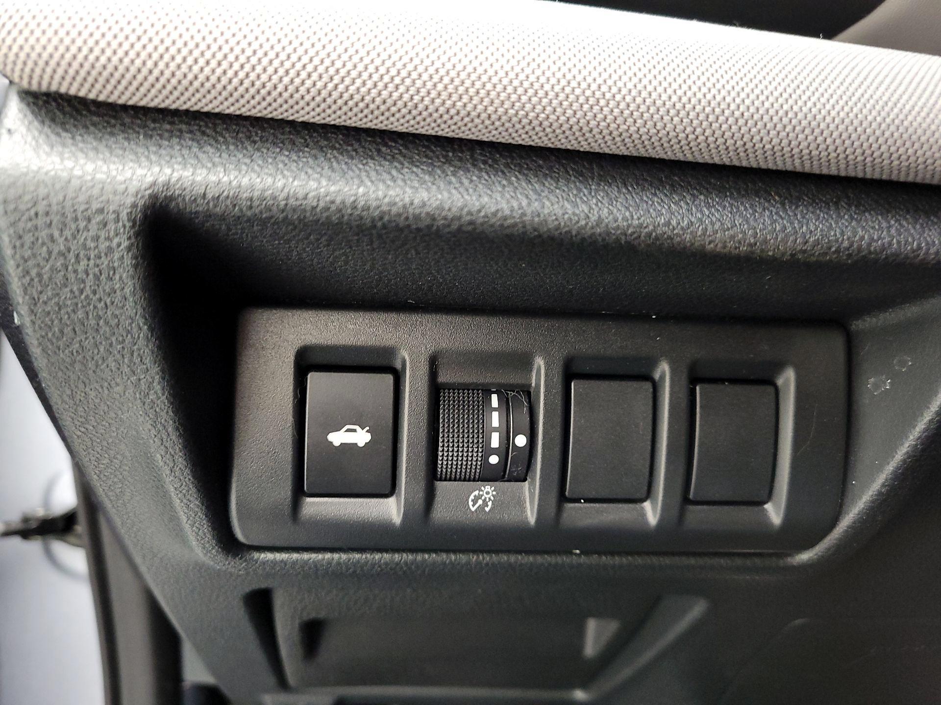 Thumbnail: 2022 Subaru Legacy - 13