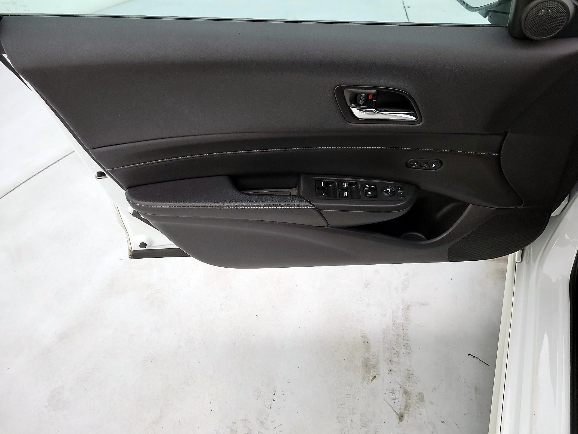 Thumbnail: 2016 Acura ILX - 12