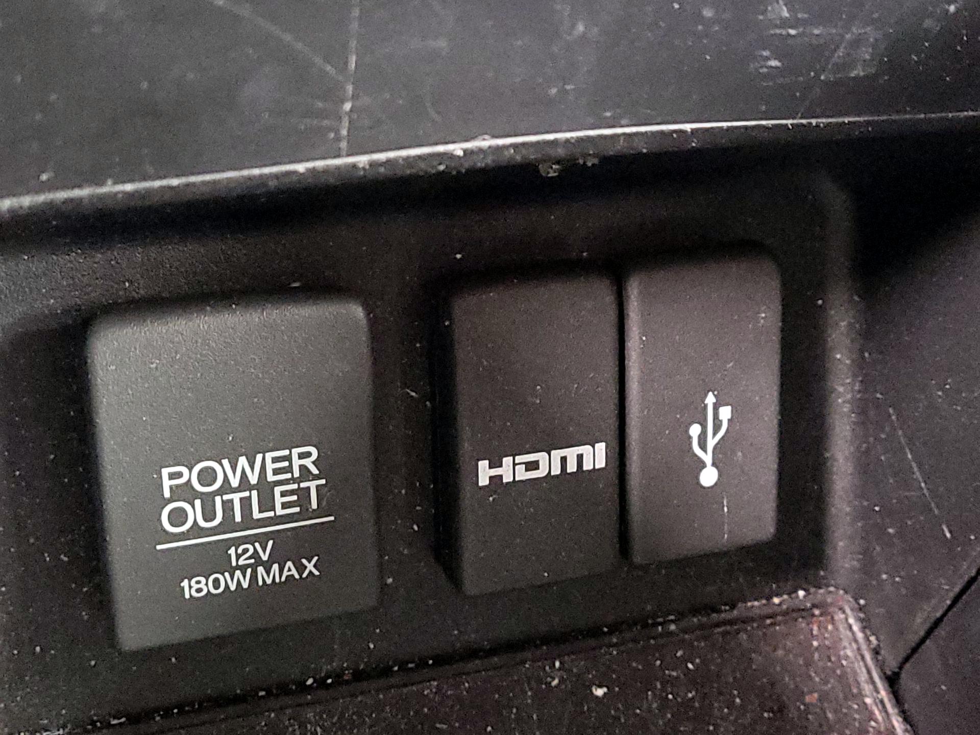 Thumbnail: 2016 Acura ILX - 18