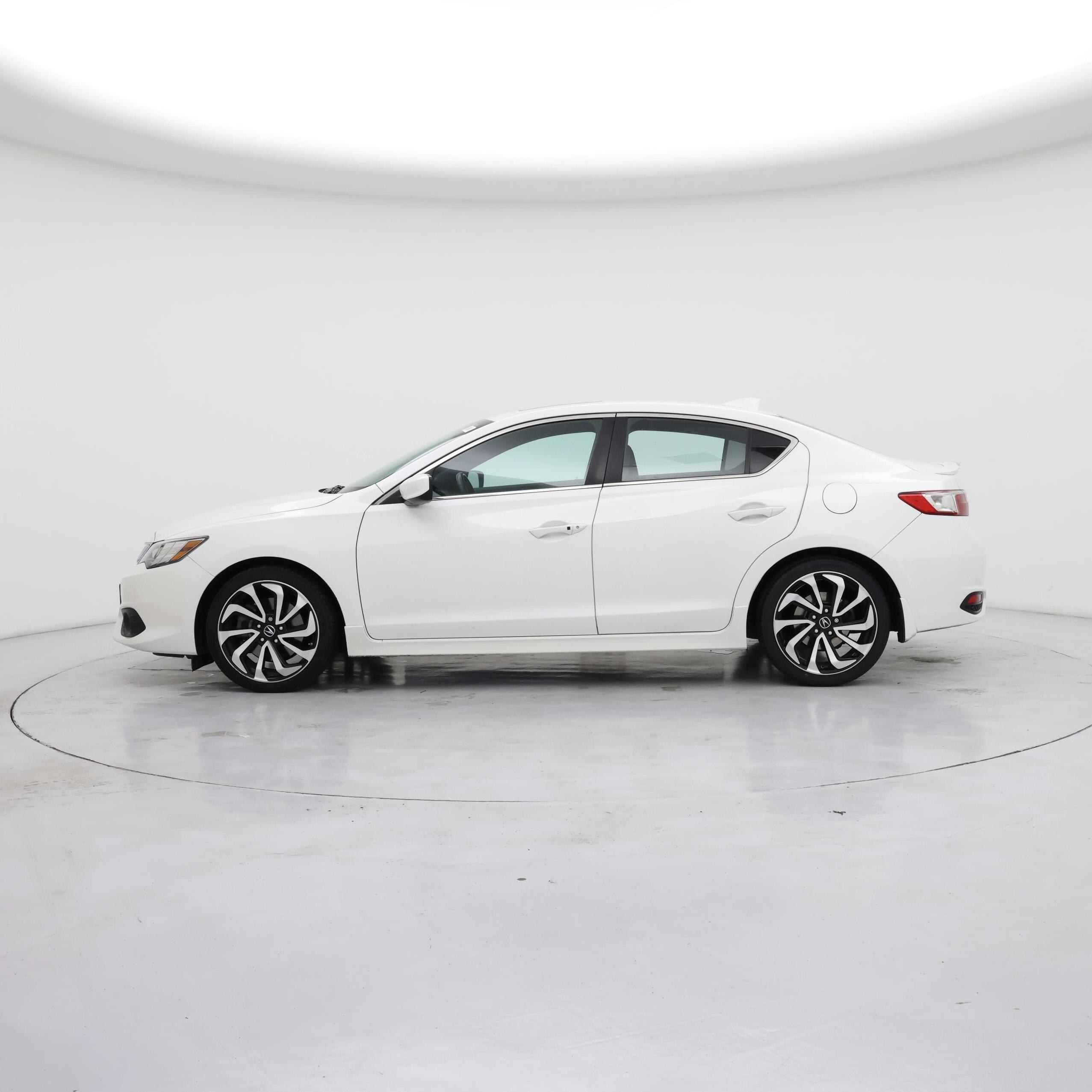 Thumbnail: 2016 Acura ILX - 3