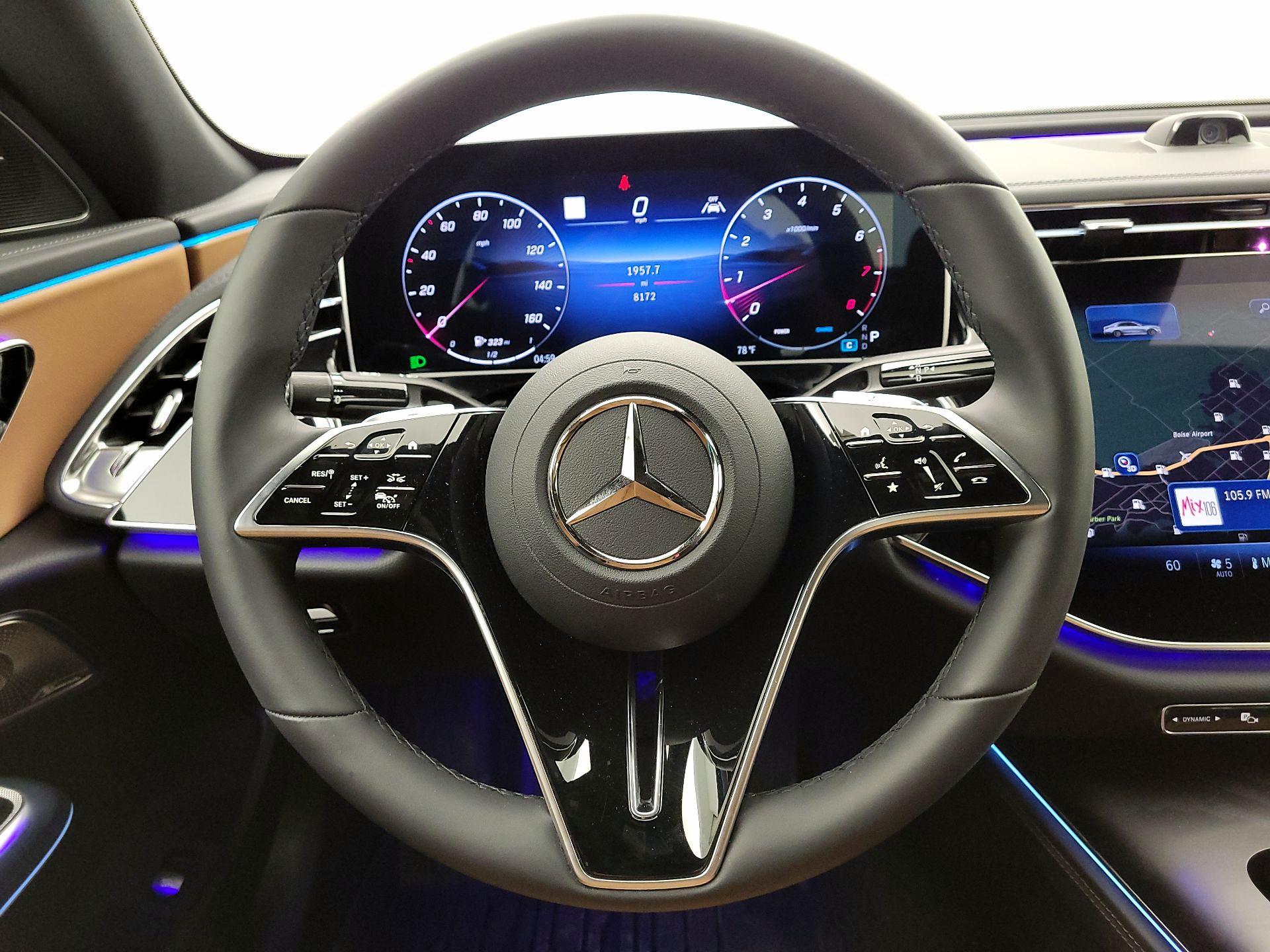 Thumbnail: 2025 Mercedes-Benz E-Class - 10