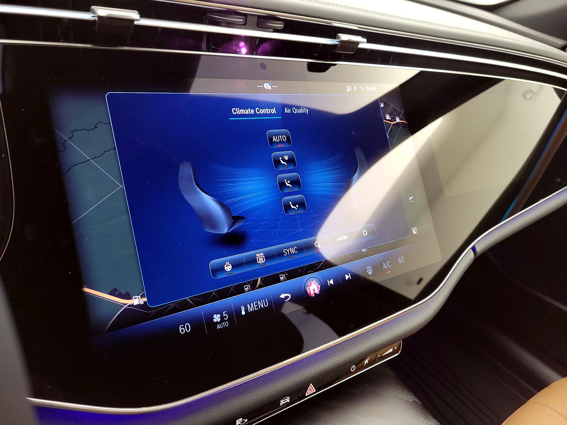 Thumbnail: 2025 Mercedes-Benz E-Class - 17