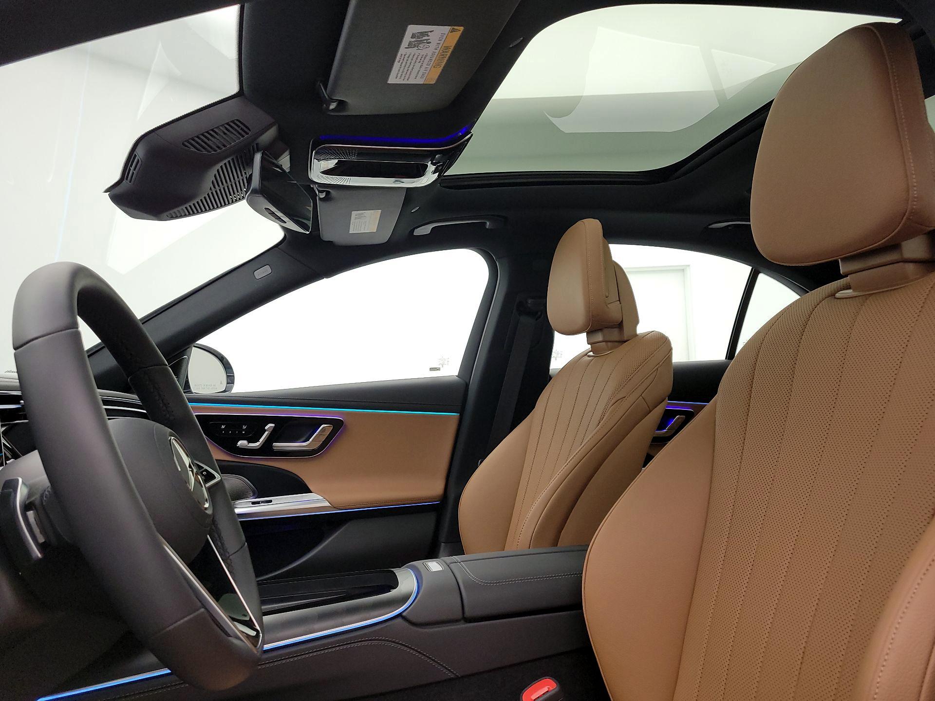 Thumbnail: 2025 Mercedes-Benz E-Class - 20
