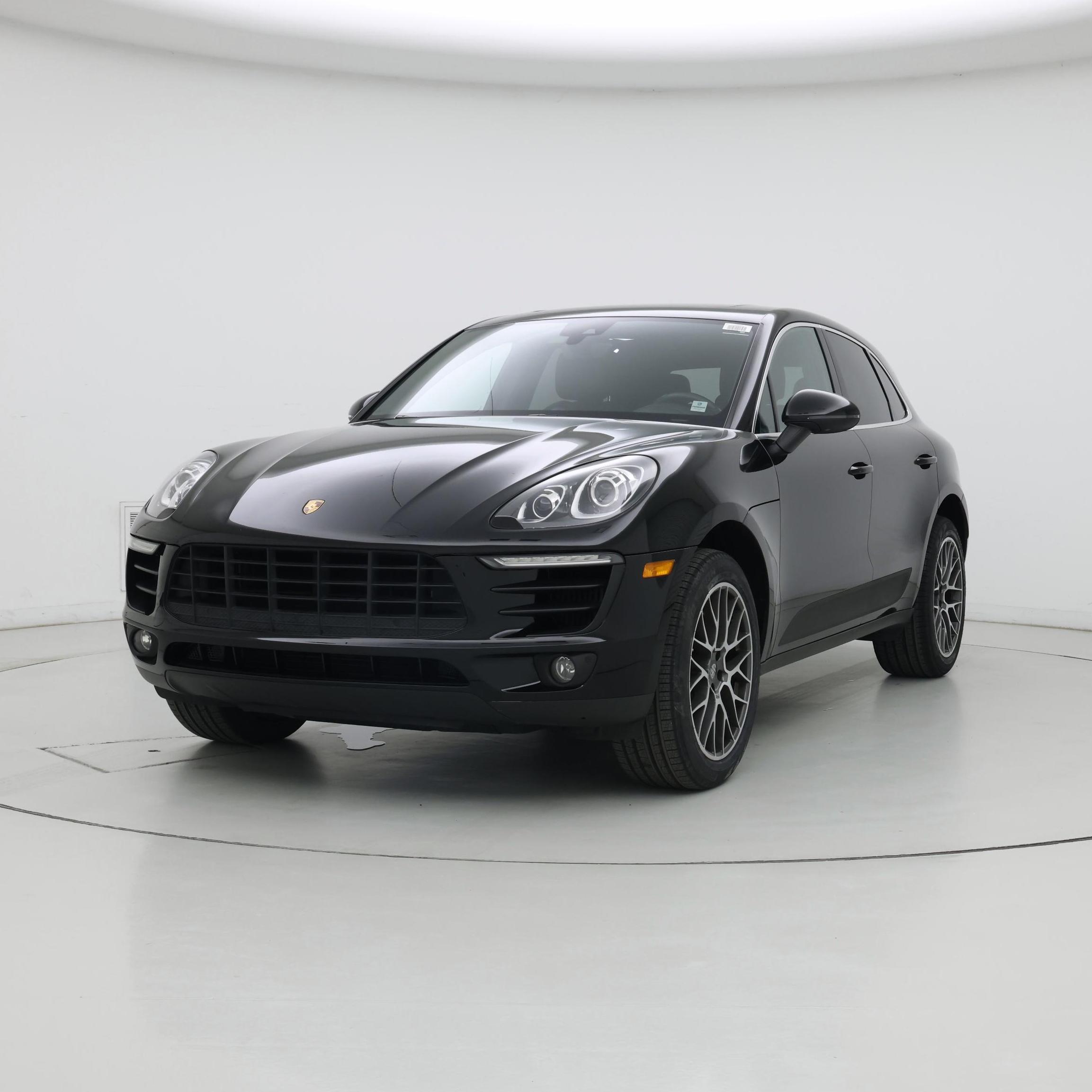 Thumbnail: 2017 Porsche Macan - 4