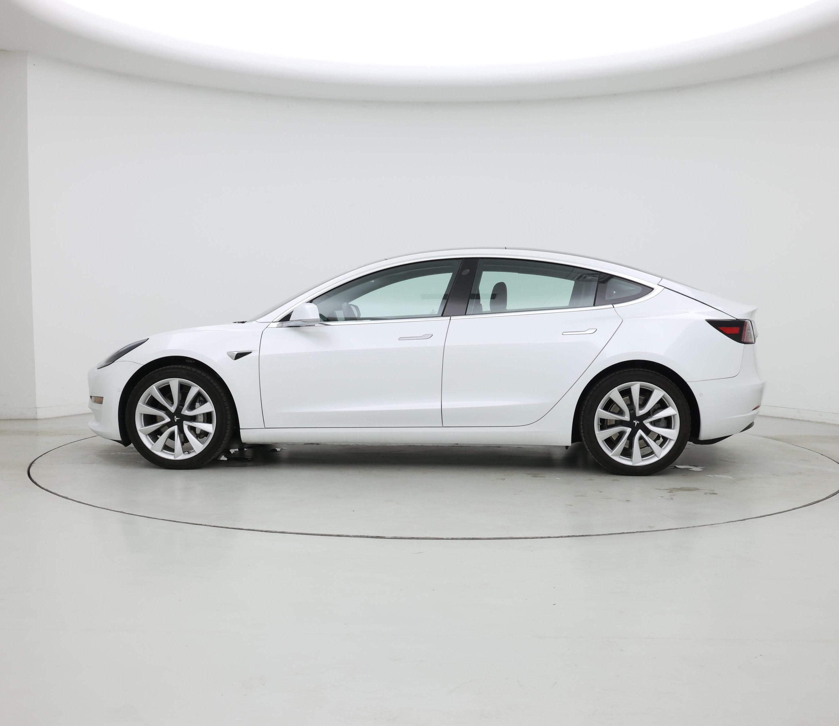 Thumbnail: 2019 Tesla Model 3 - 3