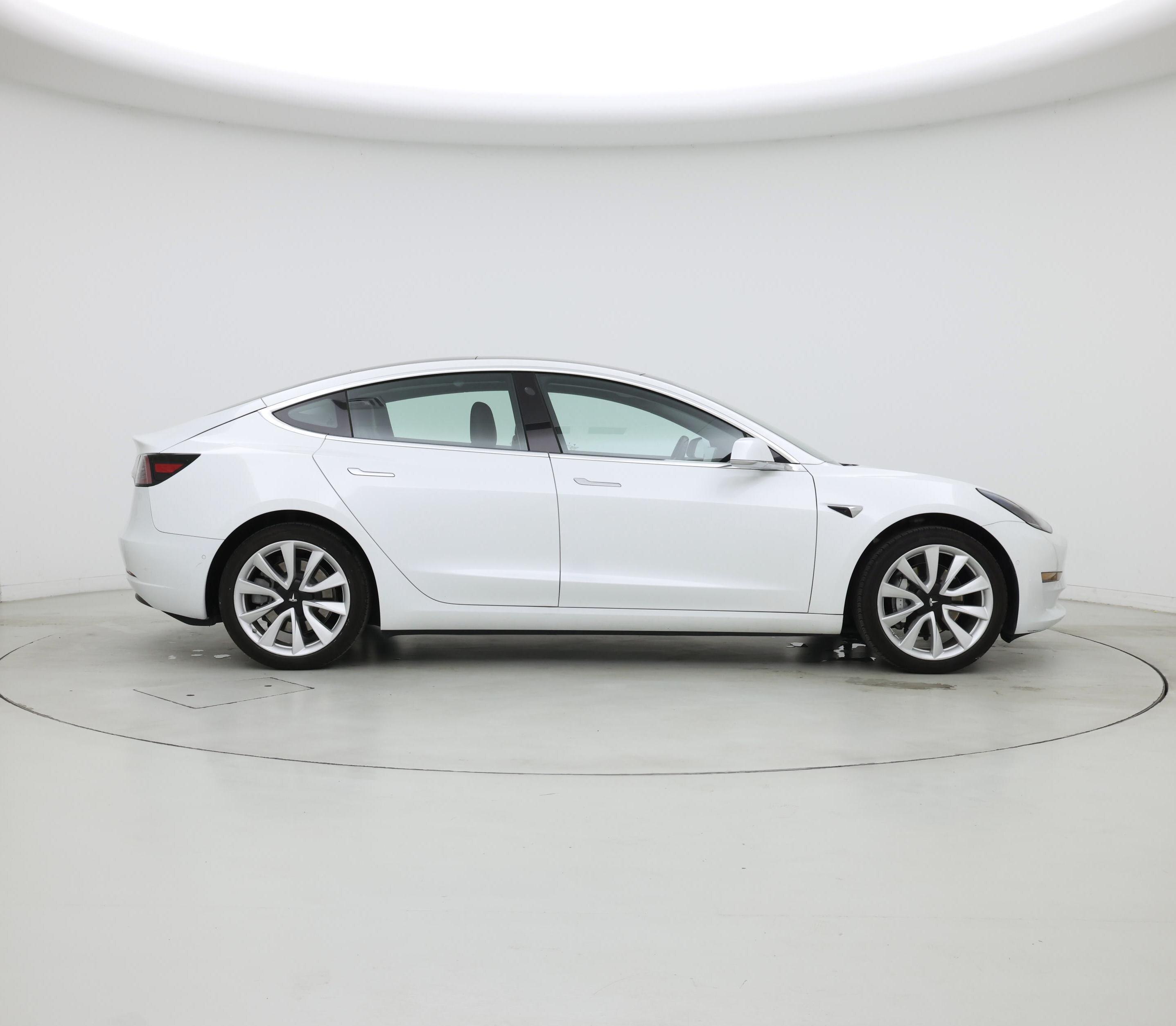 Thumbnail: 2019 Tesla Model 3 - 7
