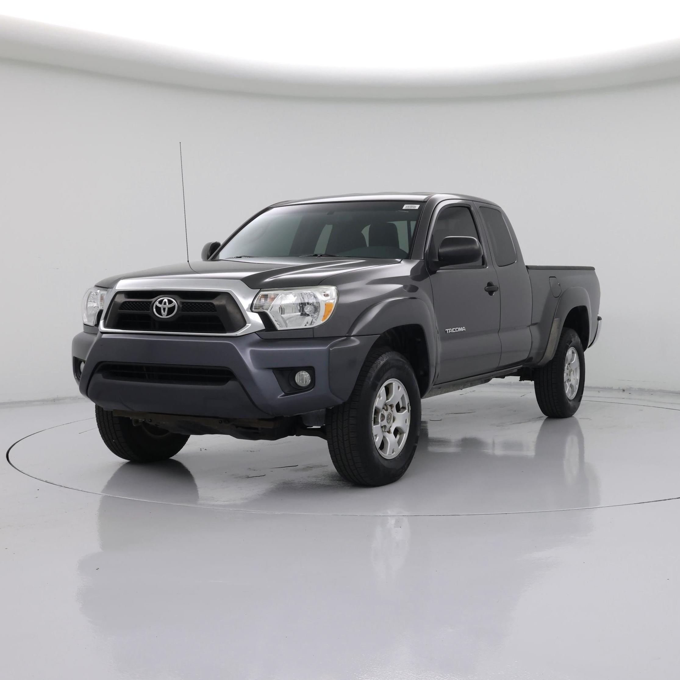 Thumbnail: 2014 Toyota Tacoma - 4