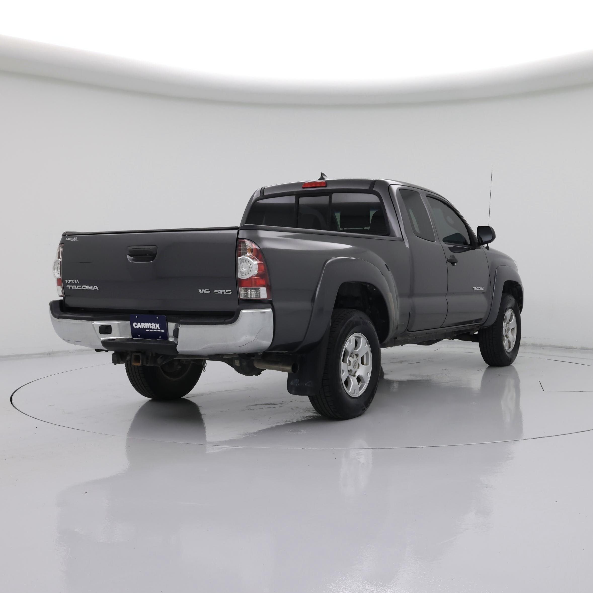 Thumbnail: 2014 Toyota Tacoma - 8