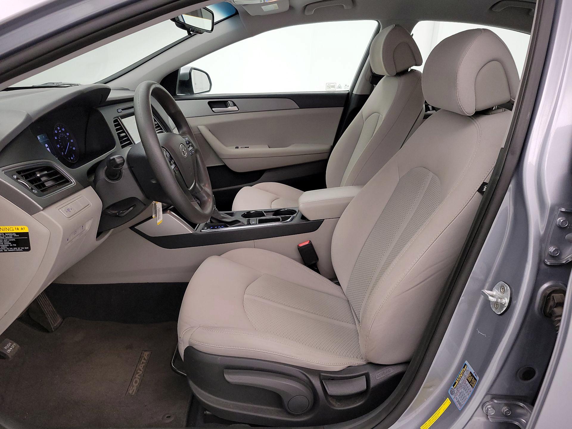 Thumbnail: 2016 Hyundai Sonata - 11