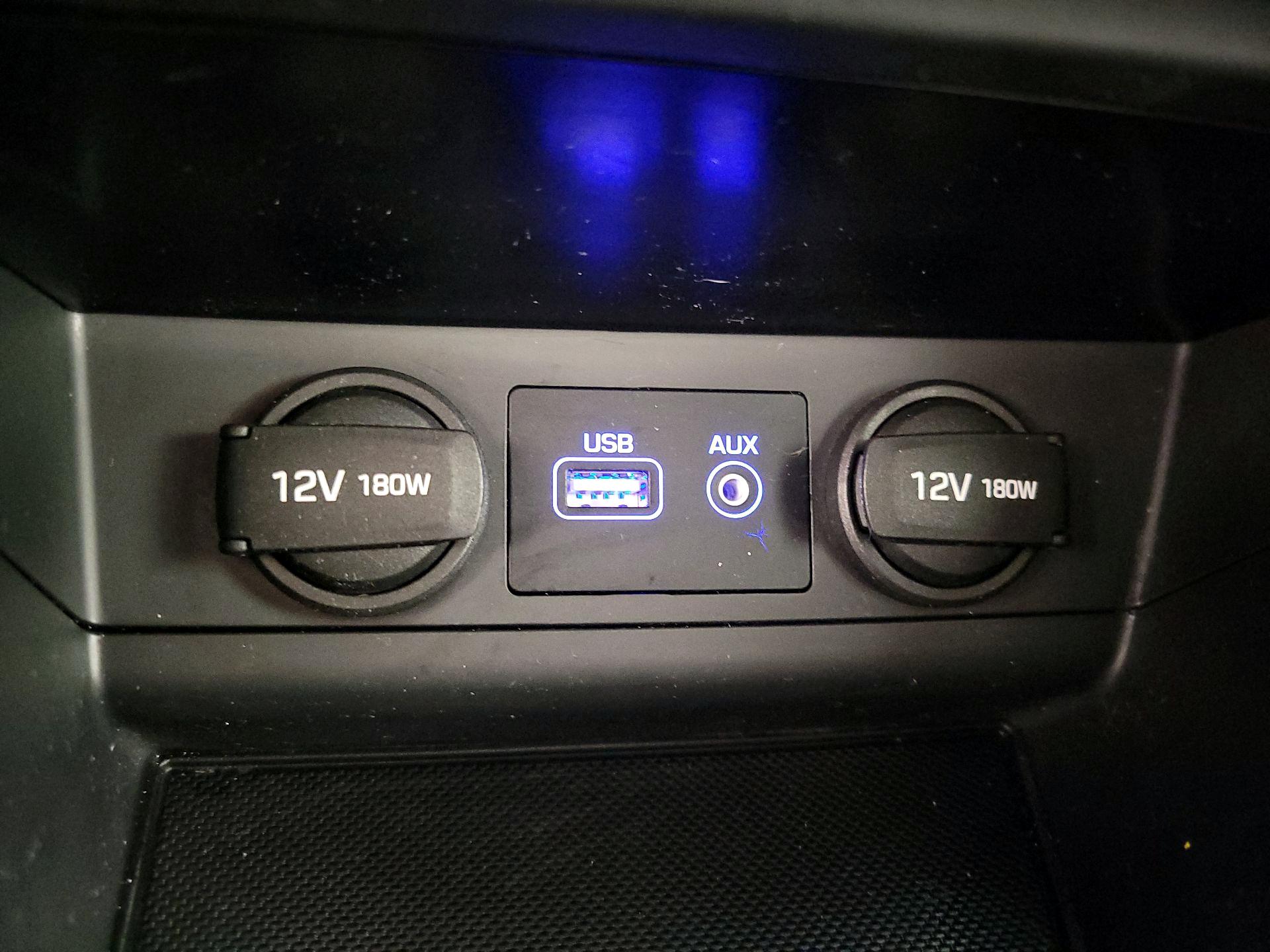 Thumbnail: 2016 Hyundai Sonata - 18