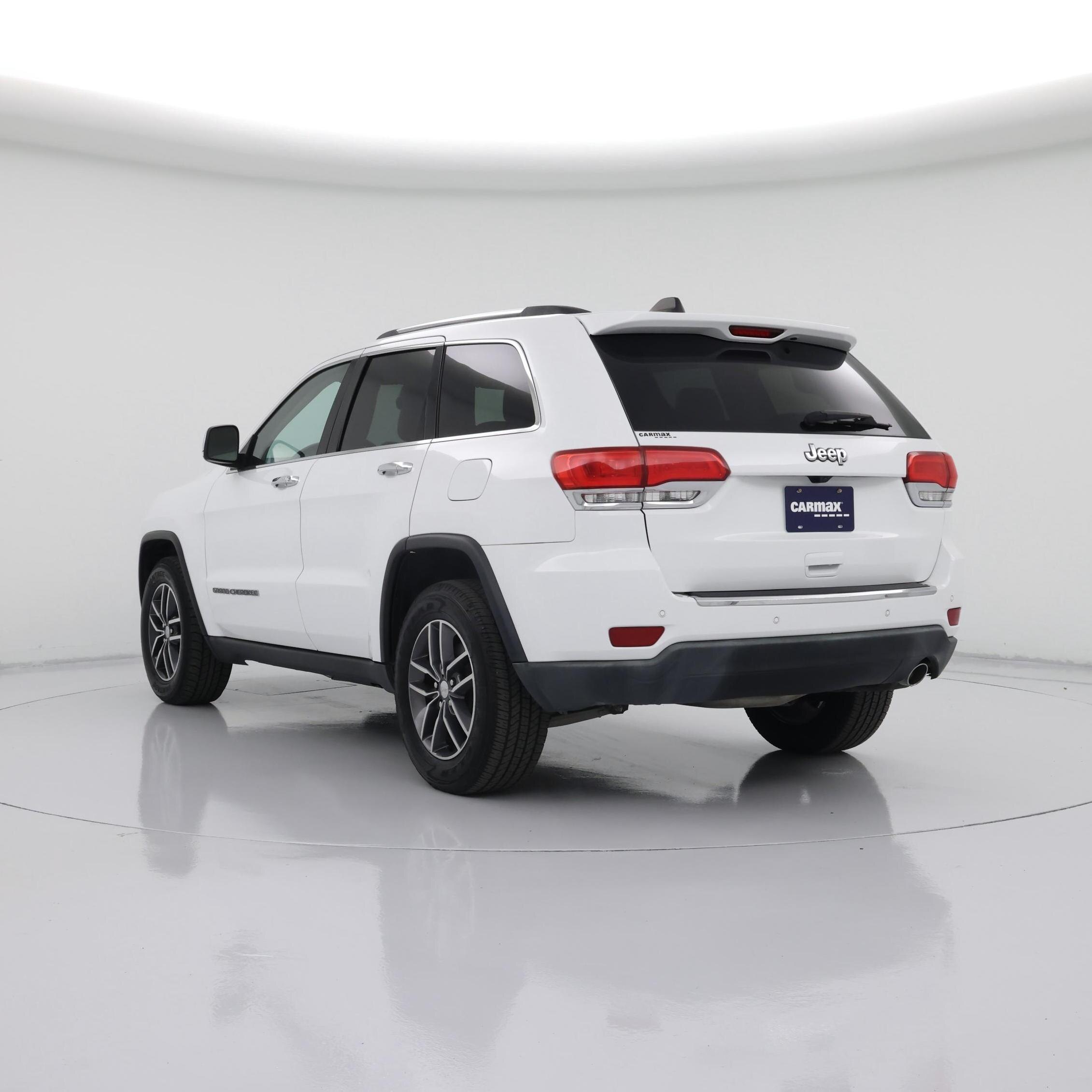 Thumbnail: 2017 Jeep Grand Cherokee - 2