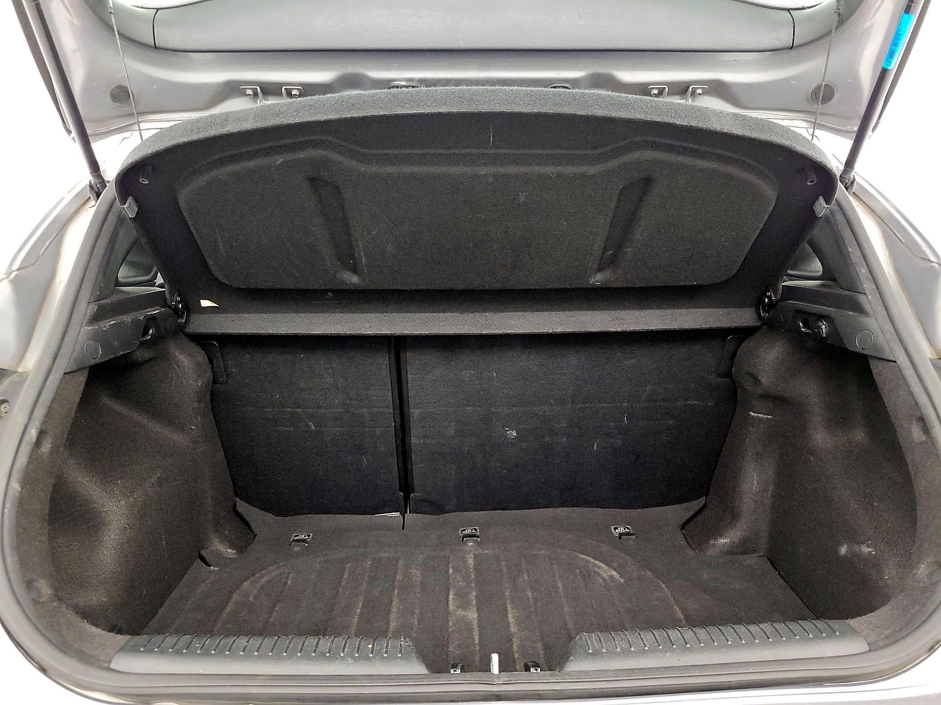 Thumbnail: 2014 Hyundai Elantra - 19