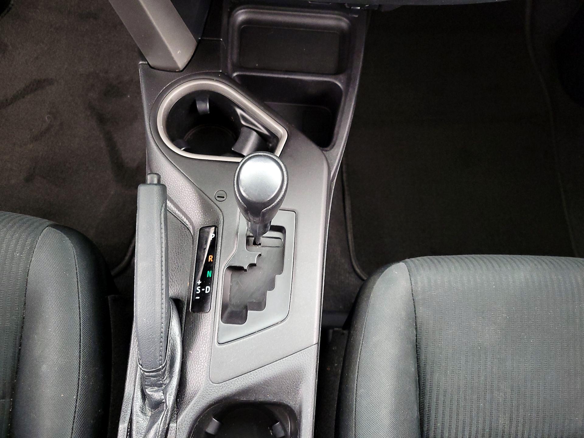 Thumbnail: 2016 Toyota RAV4 - 17