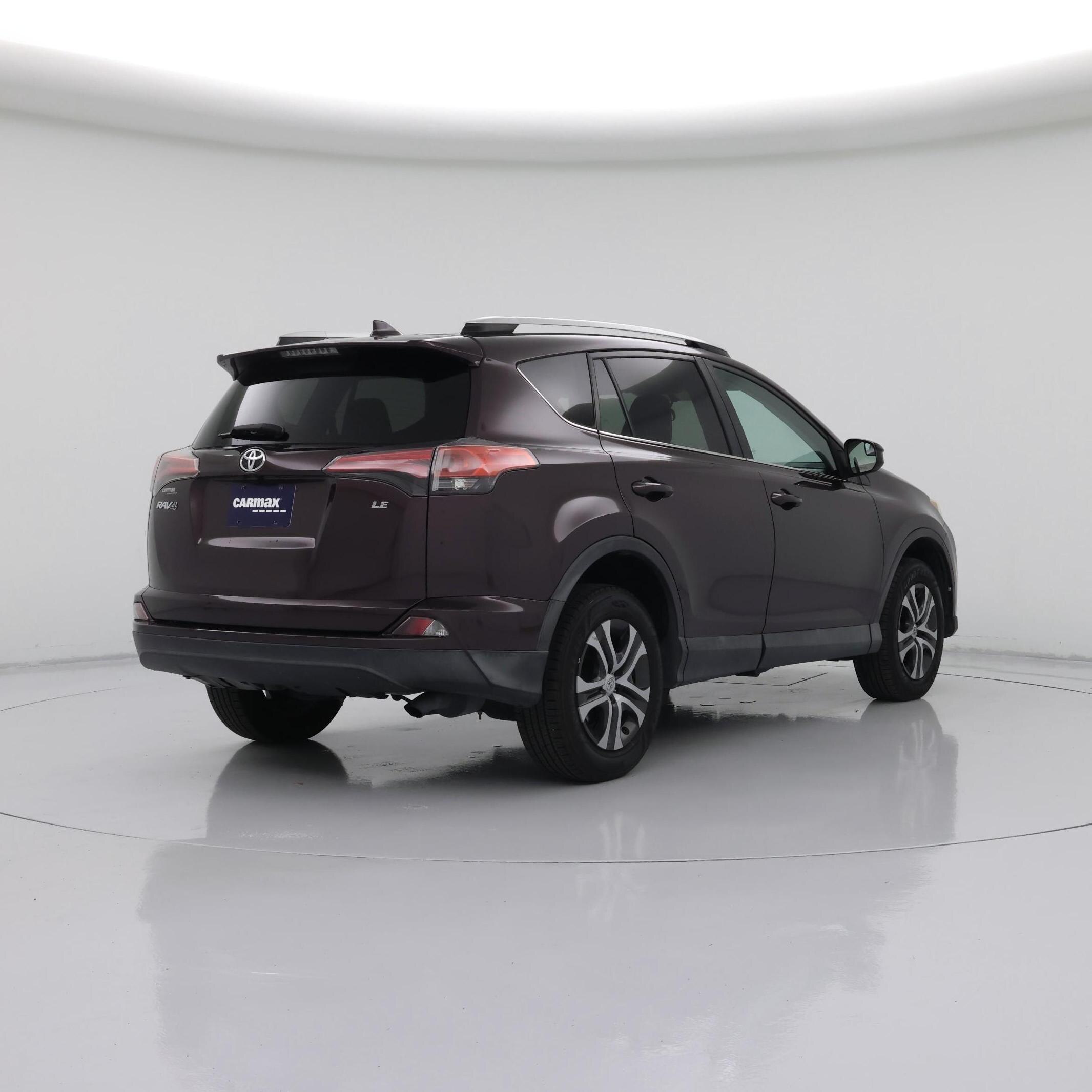 Thumbnail: 2016 Toyota RAV4 - 8