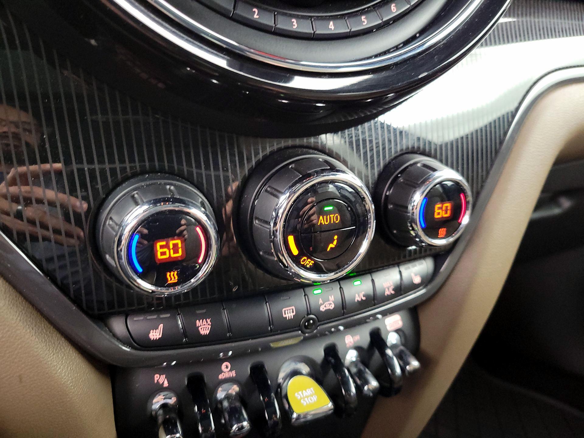 Thumbnail: 2018 MINI Cooper Countryman - 17