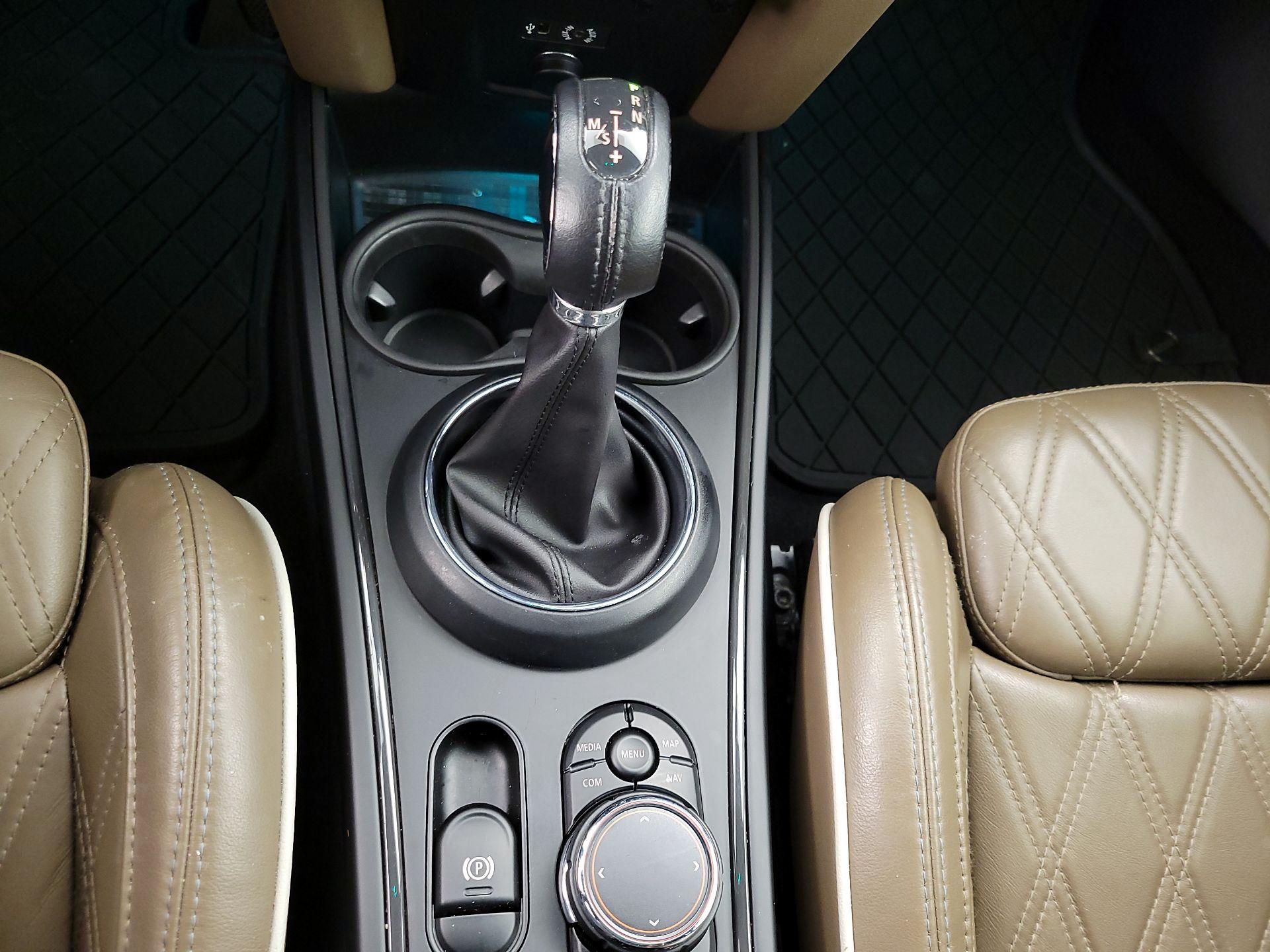 Thumbnail: 2018 MINI Cooper Countryman - 18