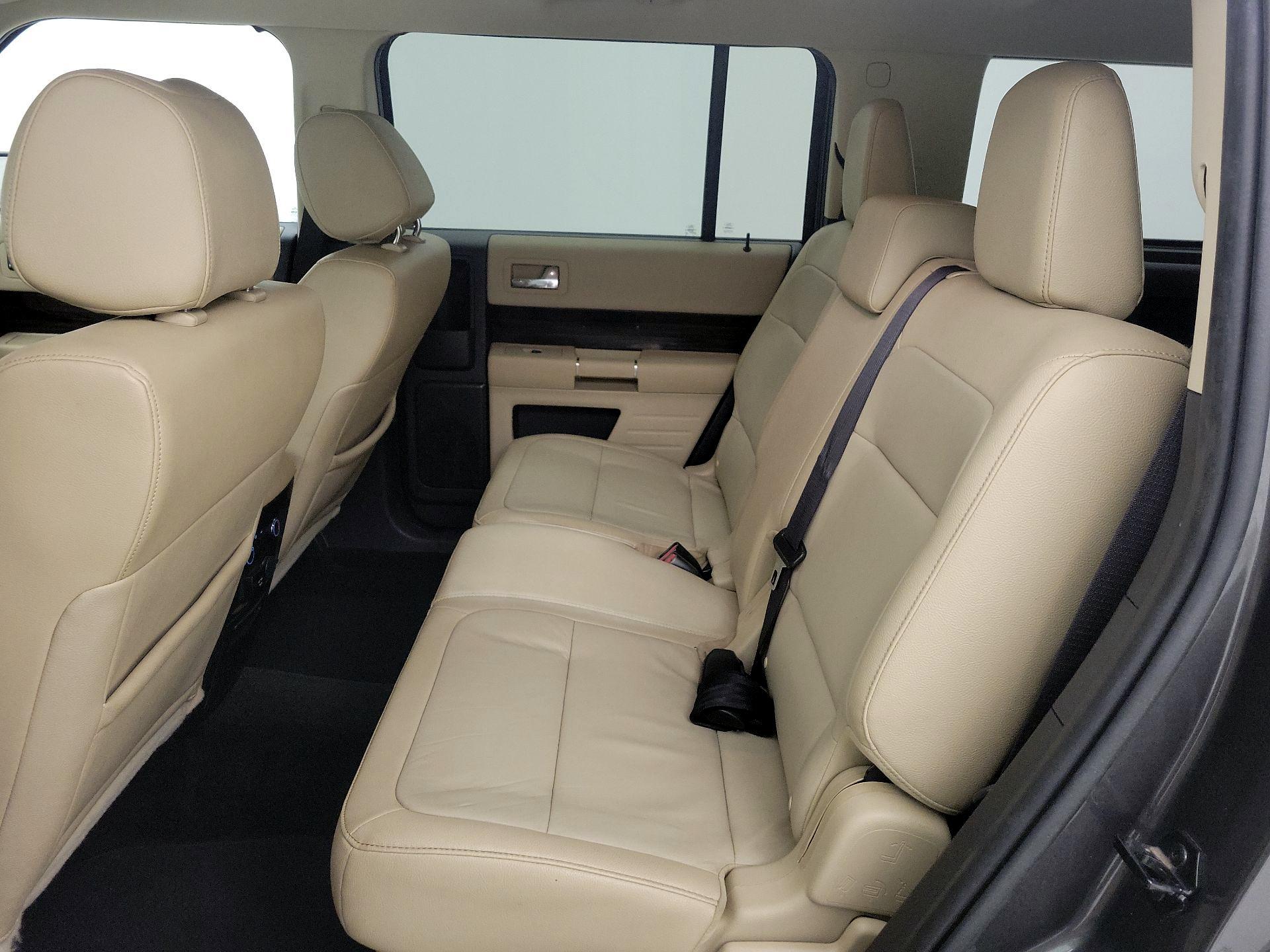 Thumbnail: 2018 Ford Flex - 20