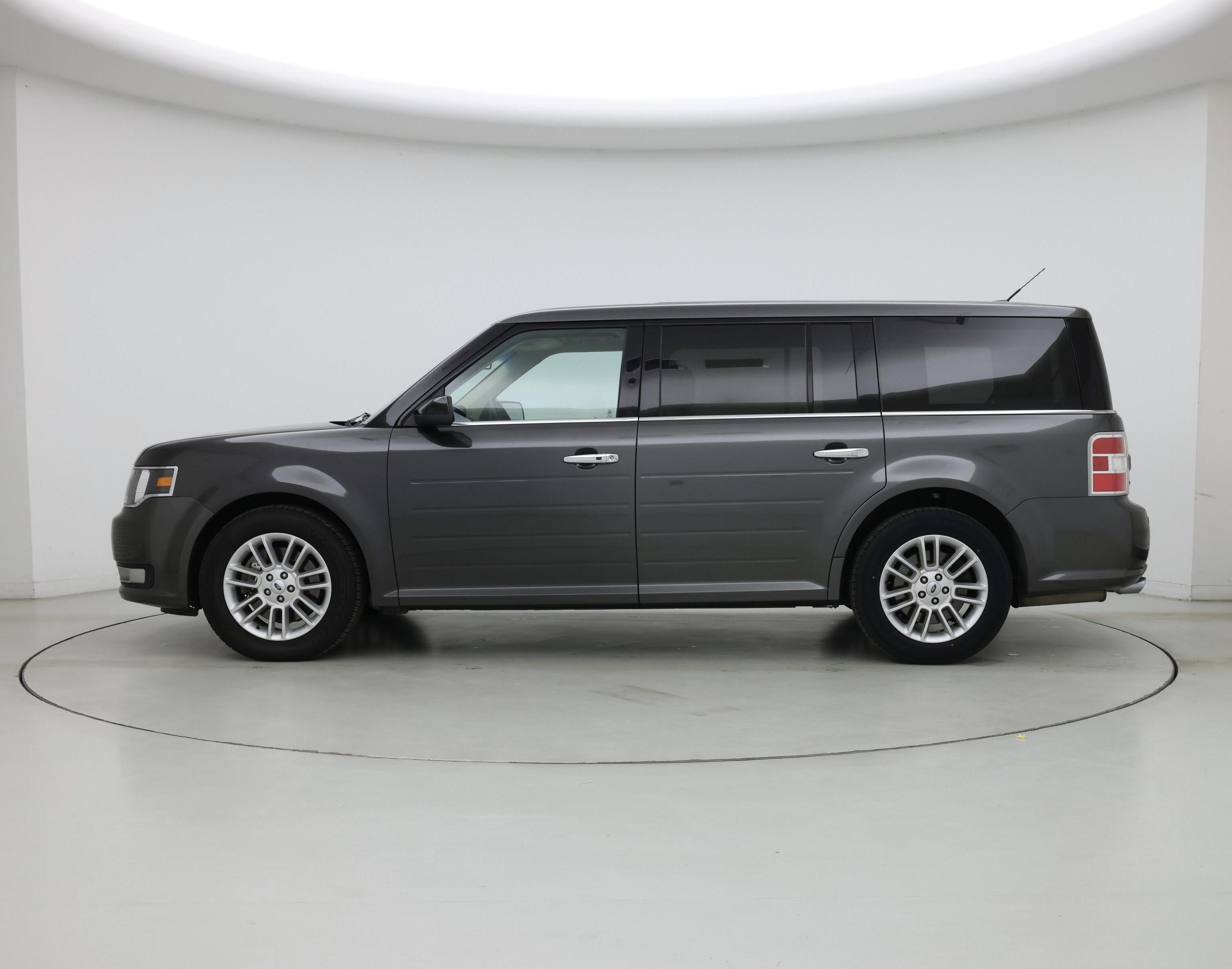 Thumbnail: 2018 Ford Flex - 3