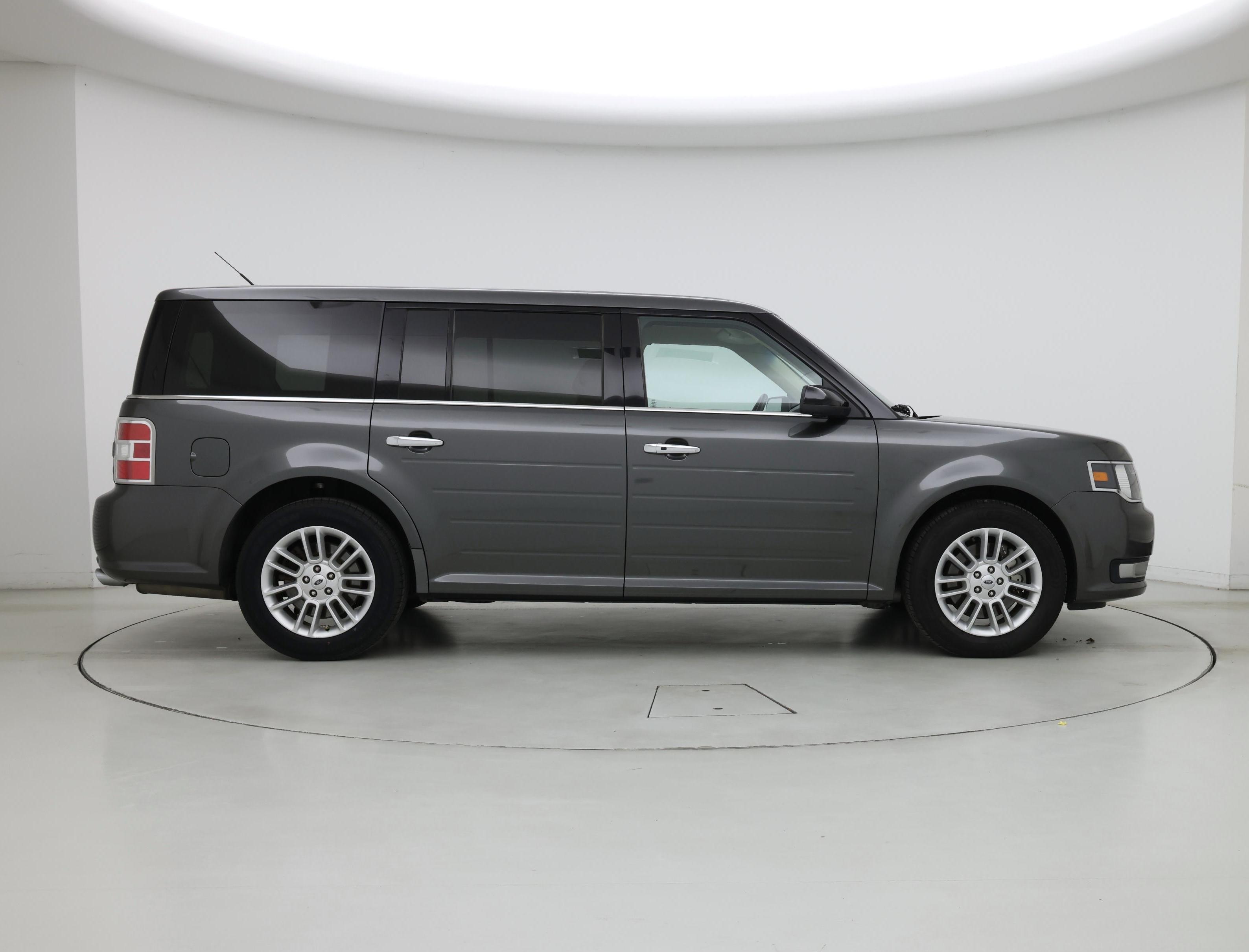 Thumbnail: 2018 Ford Flex - 7