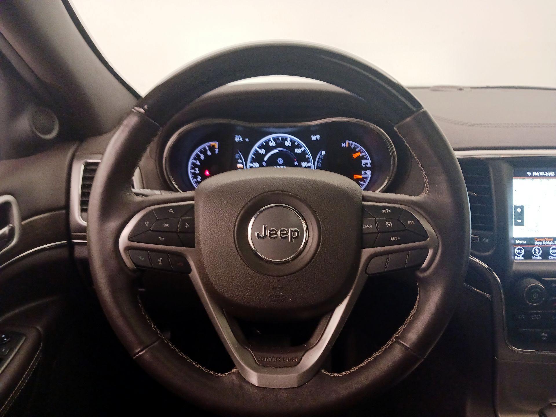 Thumbnail: 2018 Jeep Grand Cherokee - 10