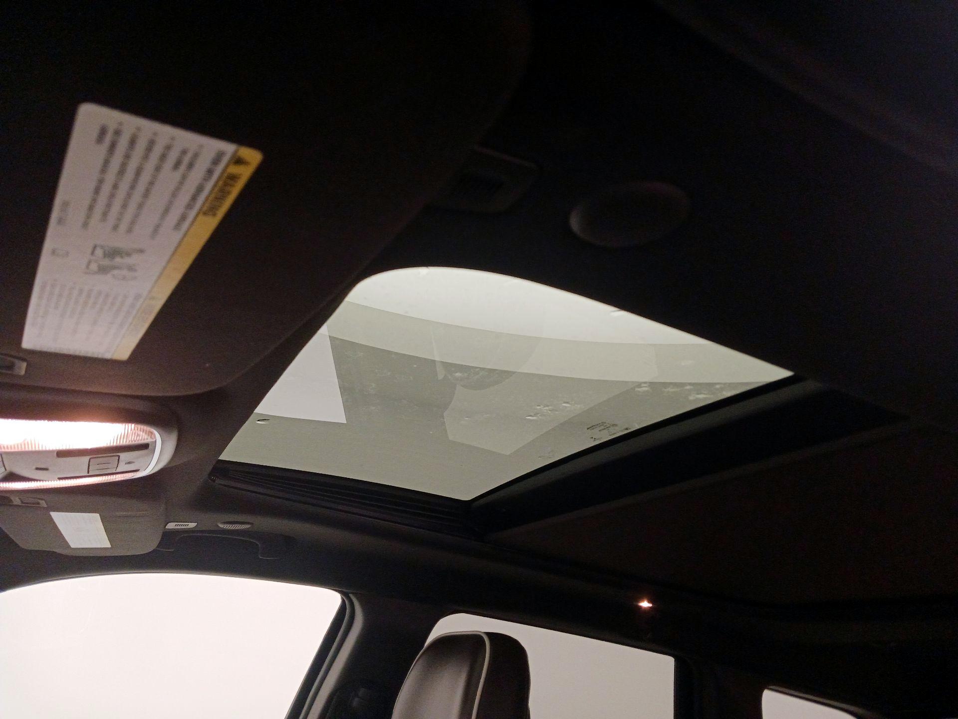 Thumbnail: 2018 Jeep Grand Cherokee - 20