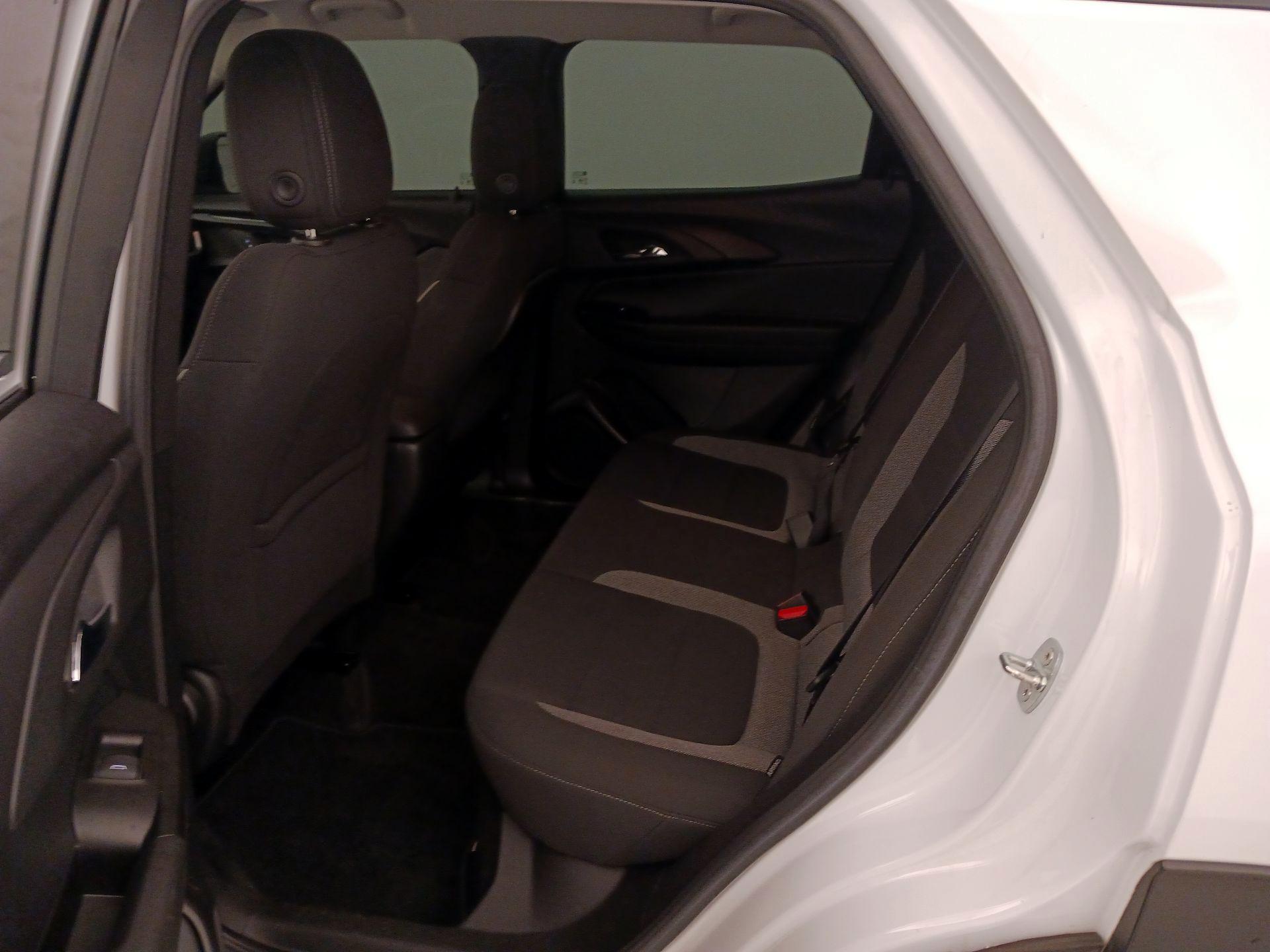 Thumbnail: 2022 Chevrolet TrailBlazer - 19