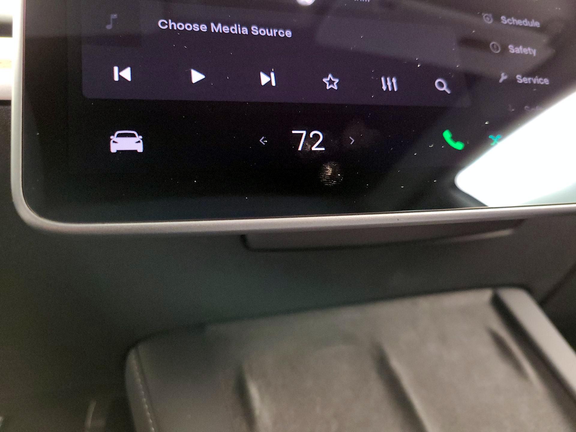 Thumbnail: 2022 Tesla Model 3 - 16