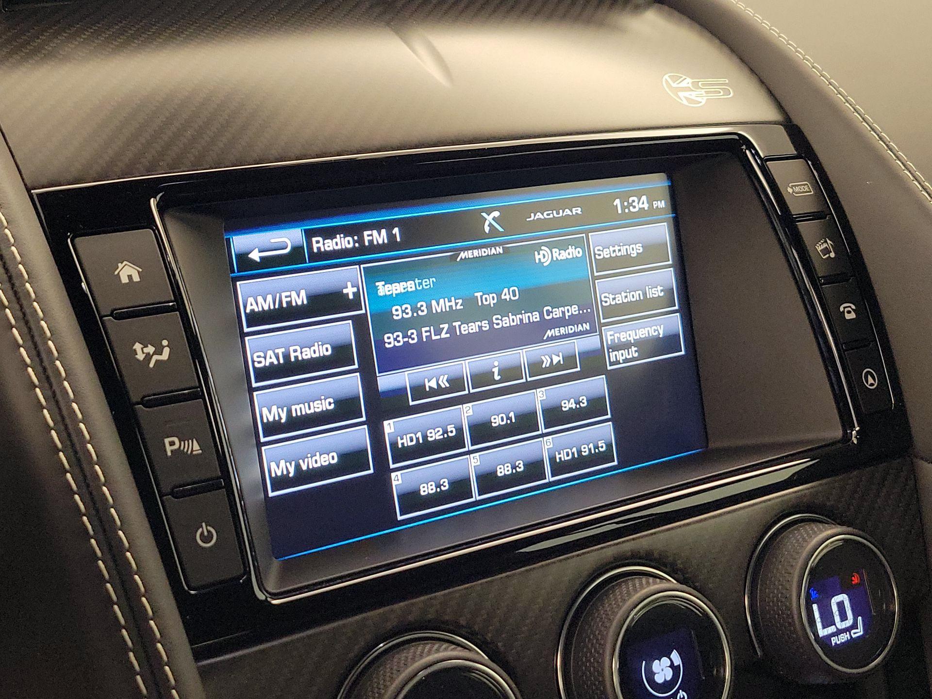 Thumbnail: 2017 Jaguar F-Type - 16