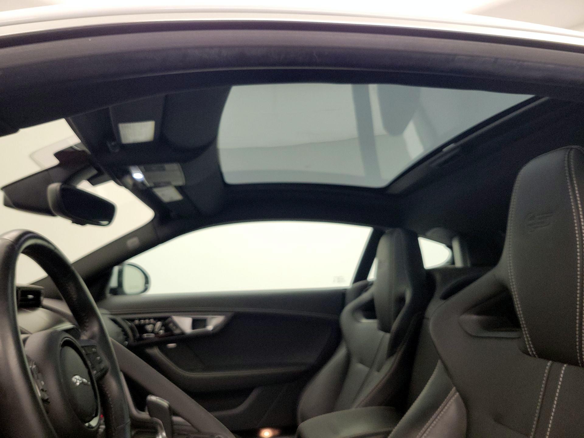 Thumbnail: 2017 Jaguar F-Type - 20