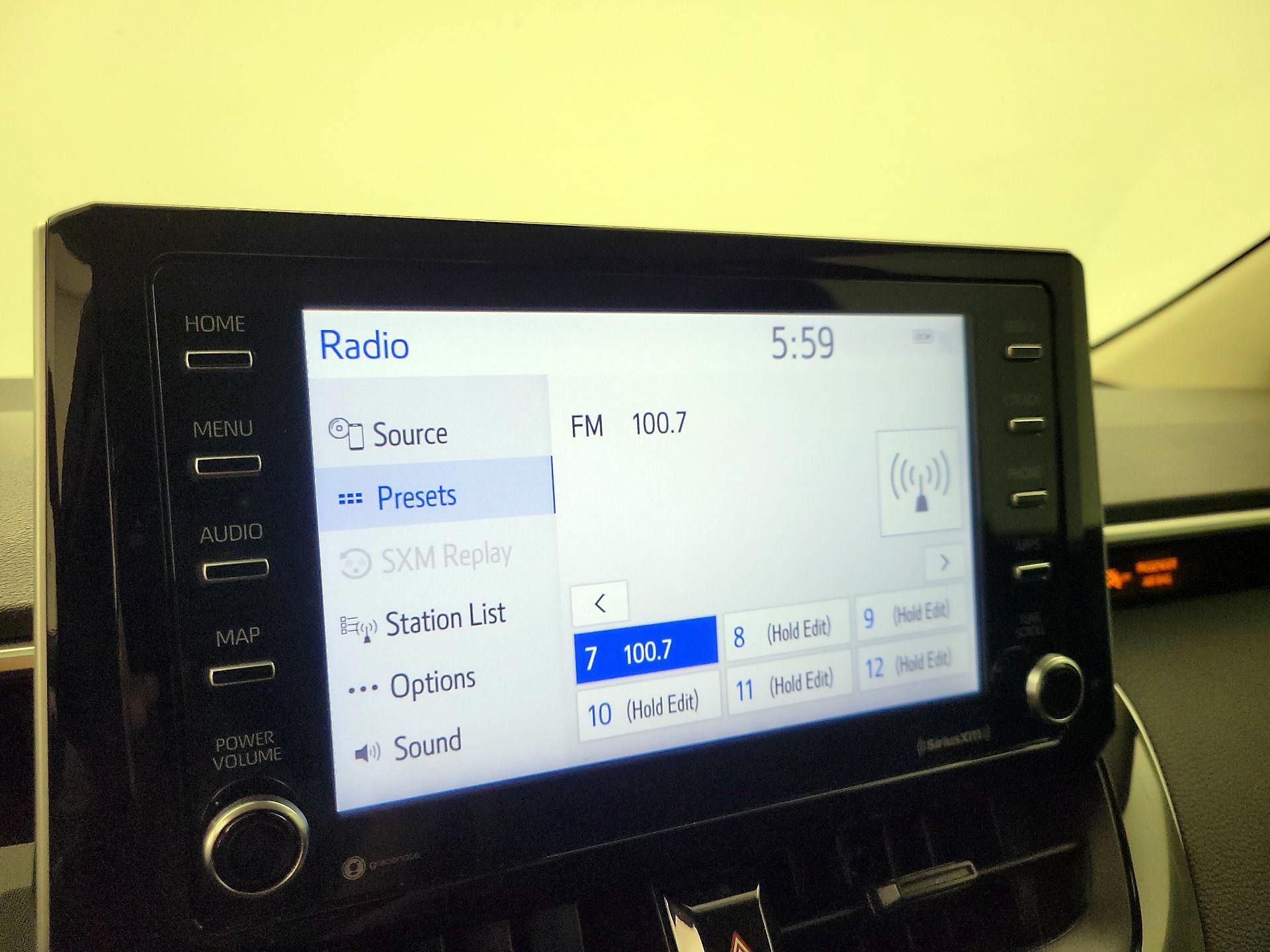 Thumbnail: 2021 Toyota Corolla - 15