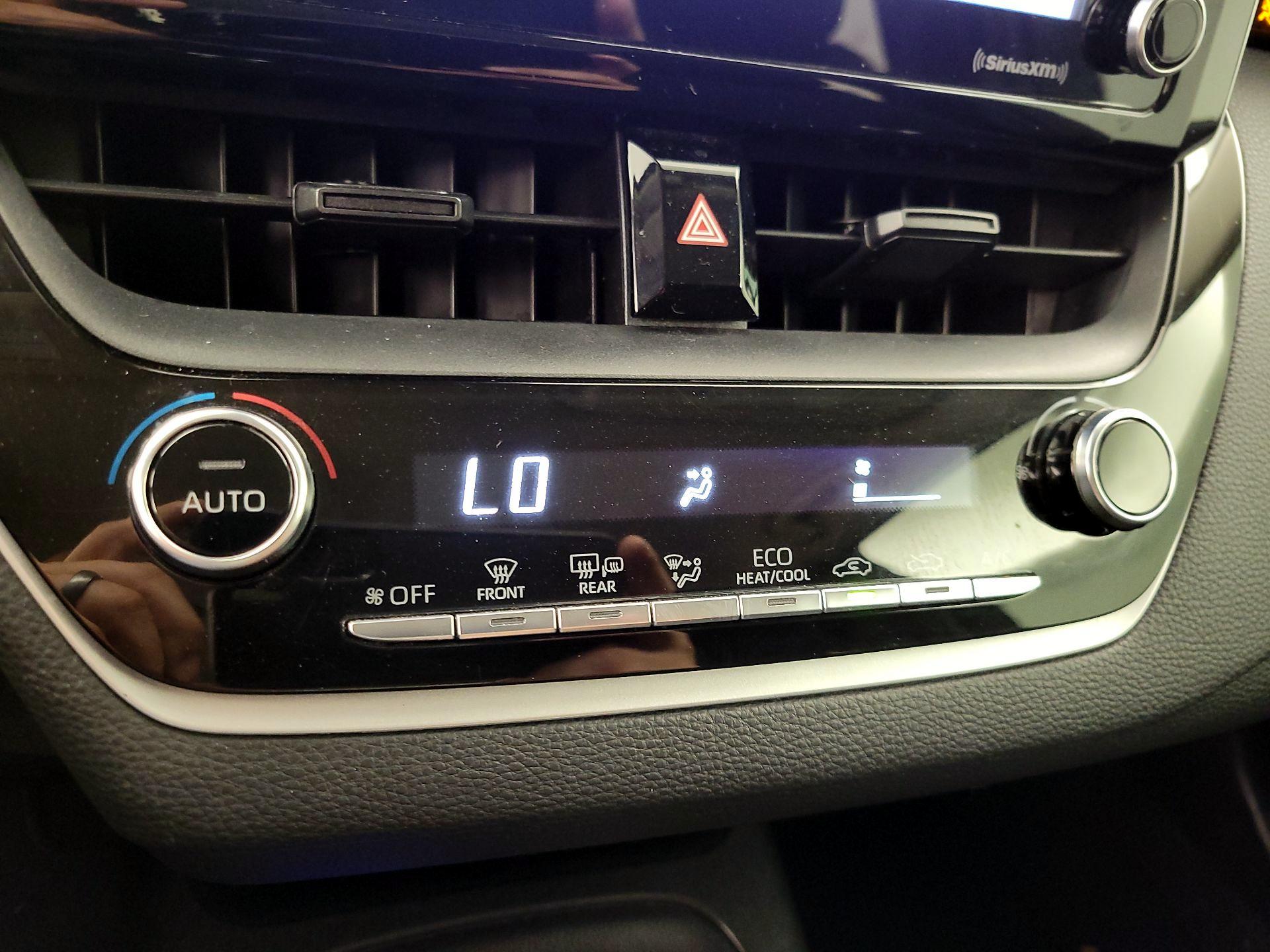 Thumbnail: 2021 Toyota Corolla - 16