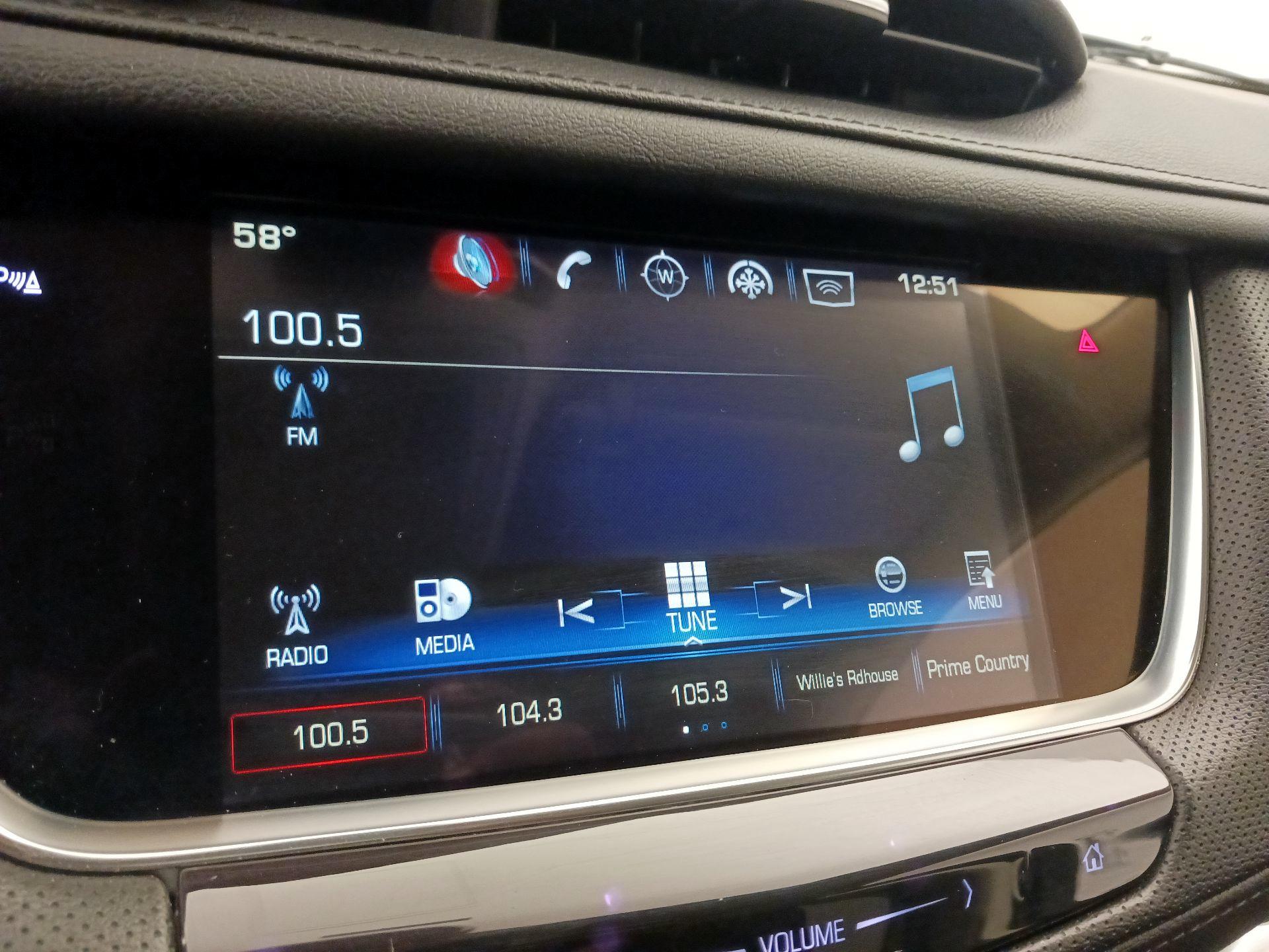 Thumbnail: 2019 Cadillac XT5 - 16