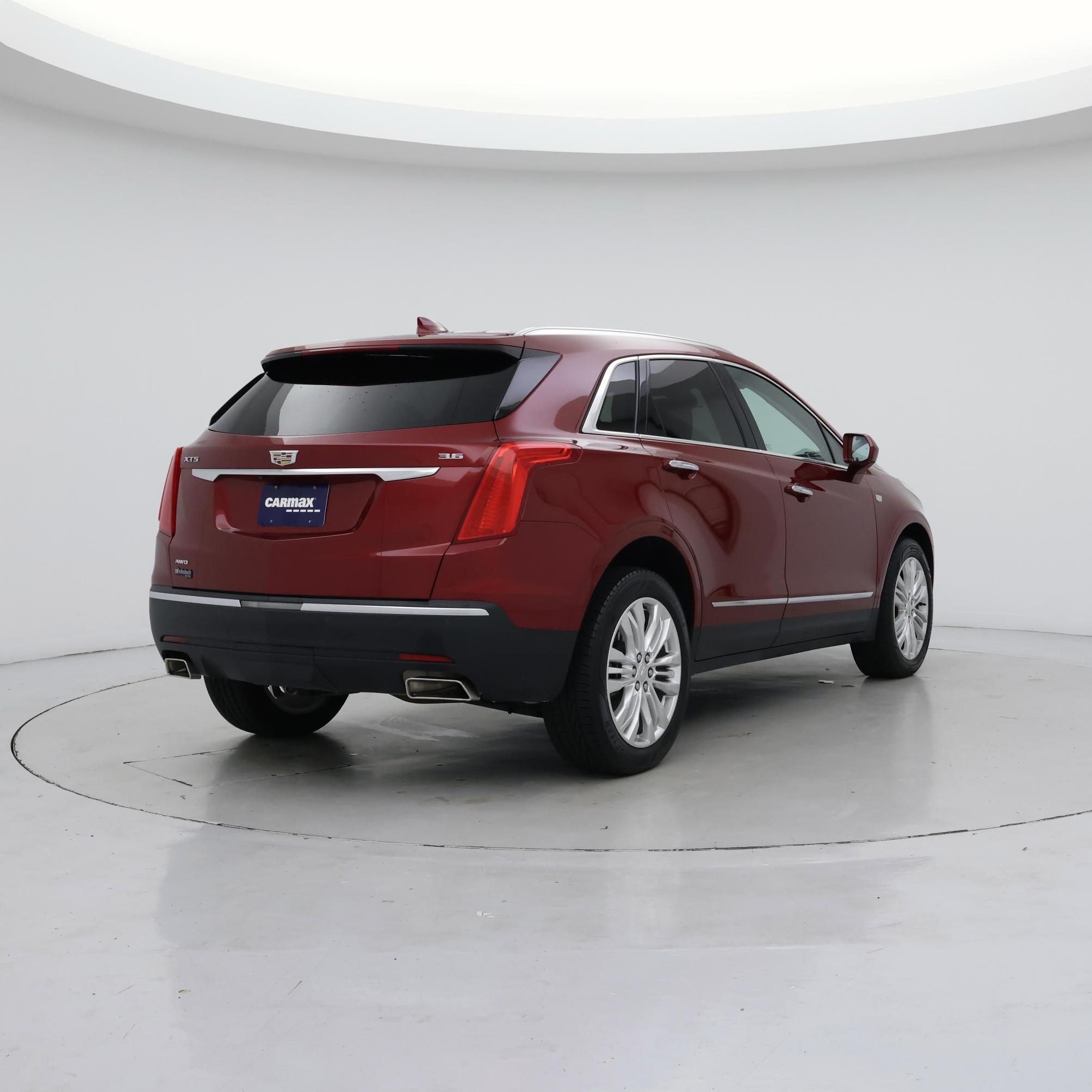 Thumbnail: 2019 Cadillac XT5 - 8