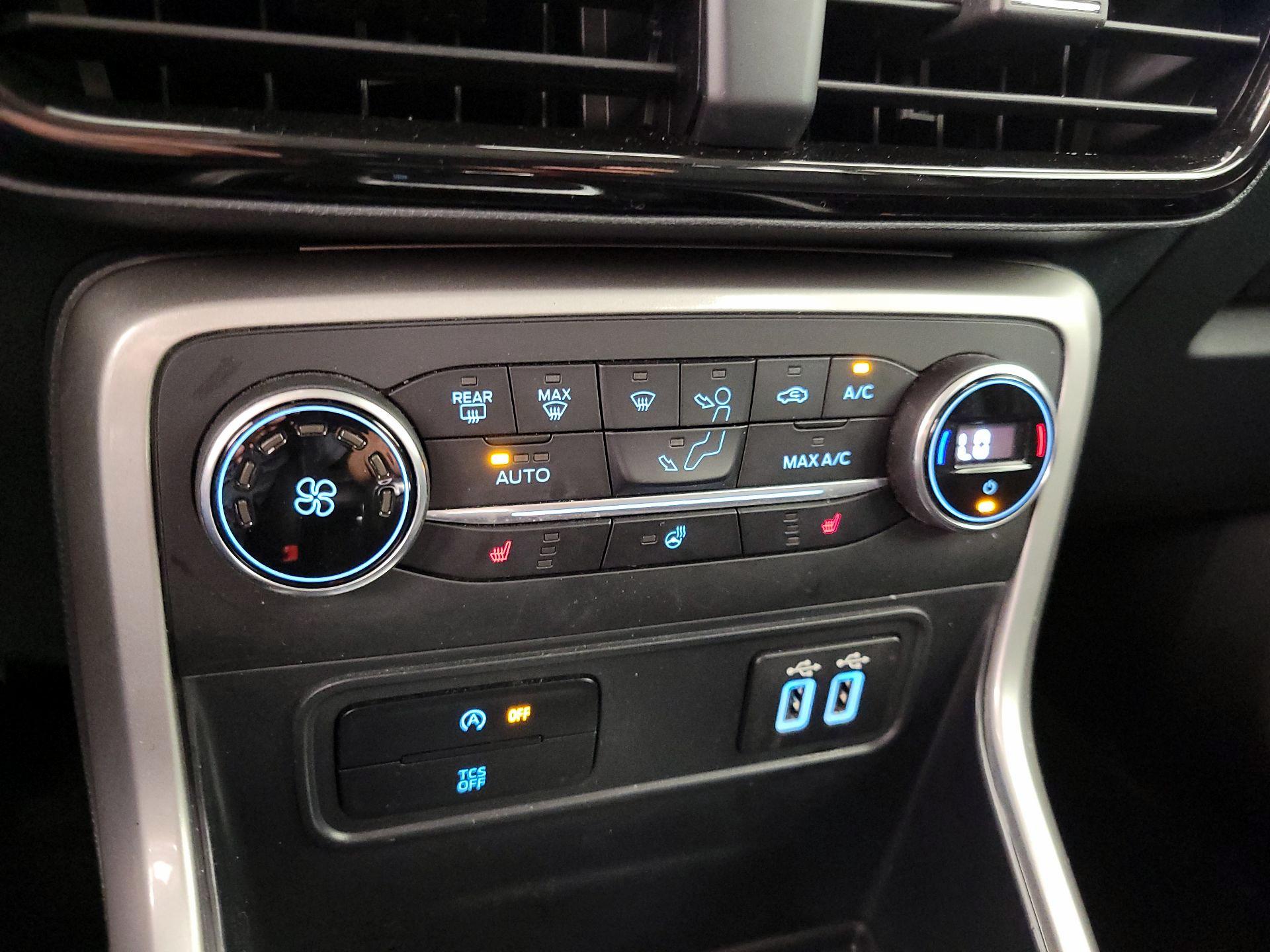 Thumbnail: 2020 Ford EcoSport - 17