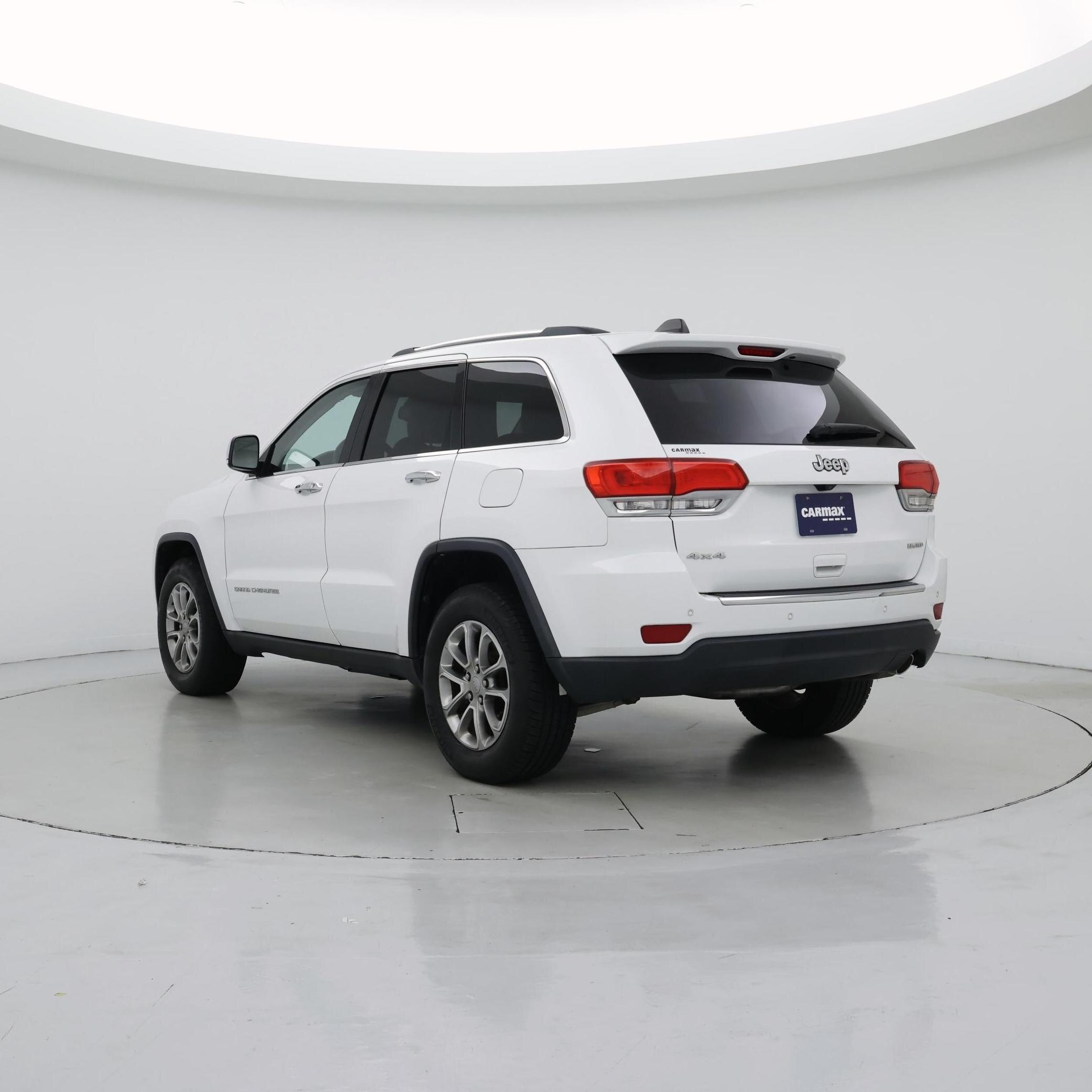 Thumbnail: 2015 Jeep Grand Cherokee - 2