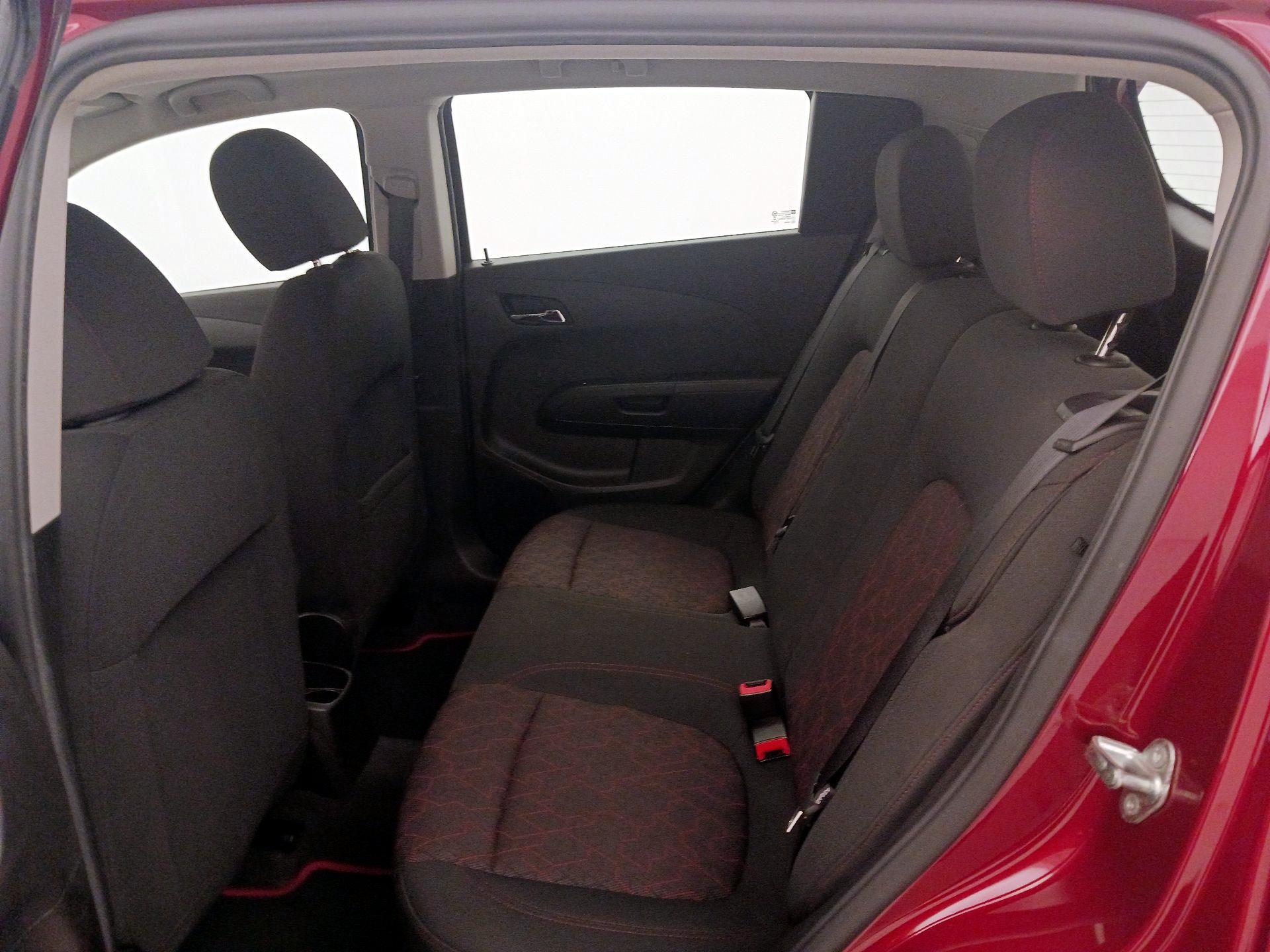 Thumbnail: 2017 Chevrolet Sonic - 19