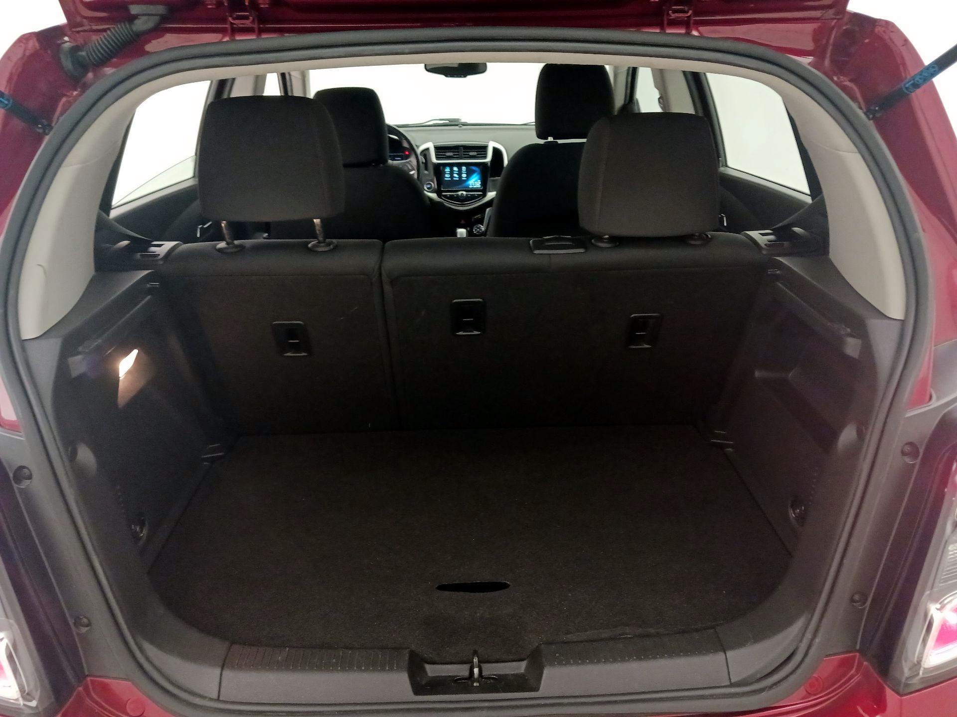 Thumbnail: 2017 Chevrolet Sonic - 20