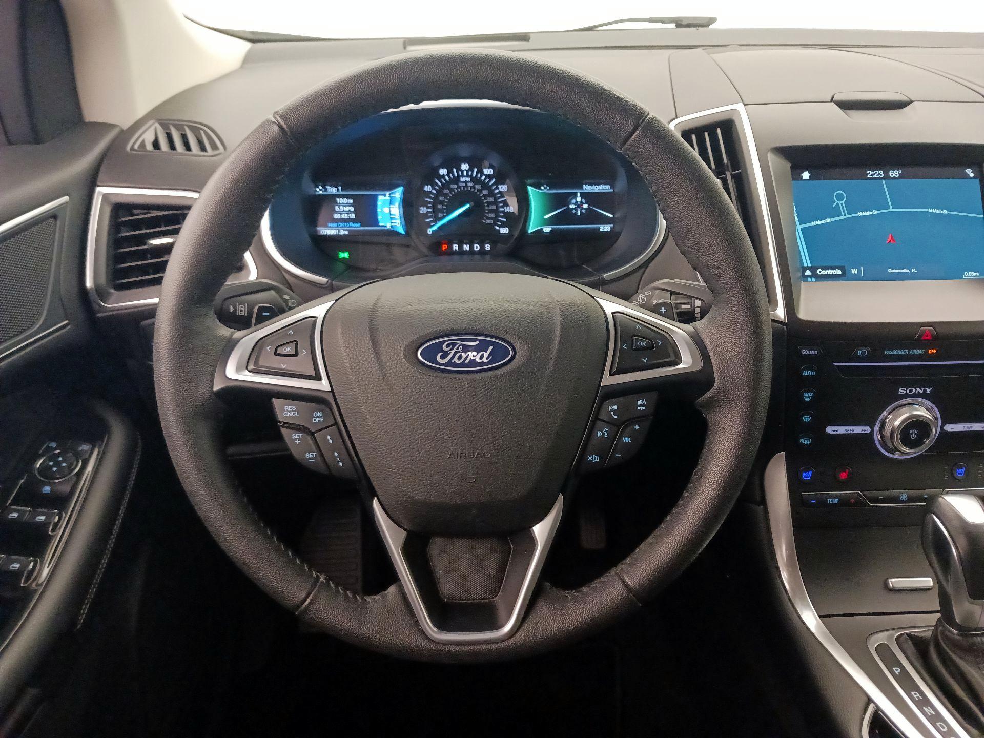 Thumbnail: 2018 Ford Edge - 10