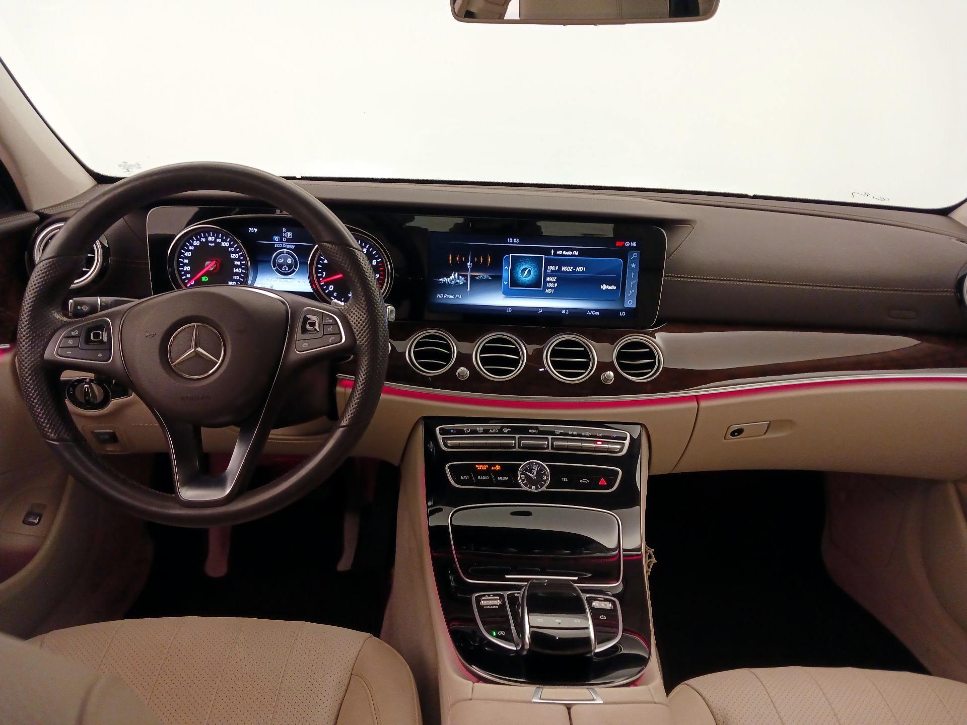 Thumbnail: 2017 Mercedes-Benz E-Class - 9