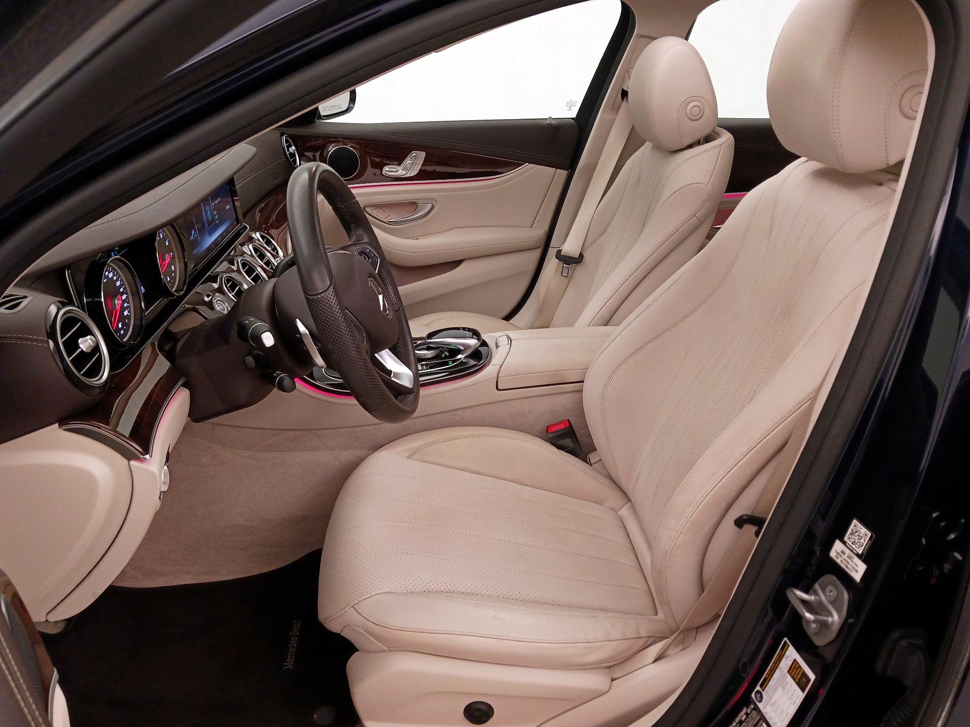 Thumbnail: 2017 Mercedes-Benz E-Class - 11