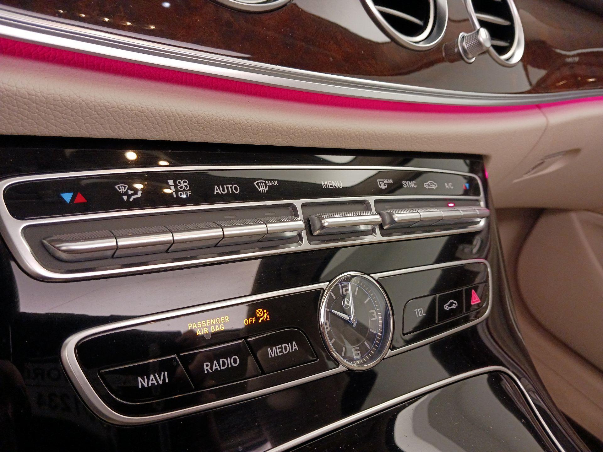 Thumbnail: 2017 Mercedes-Benz E-Class - 16