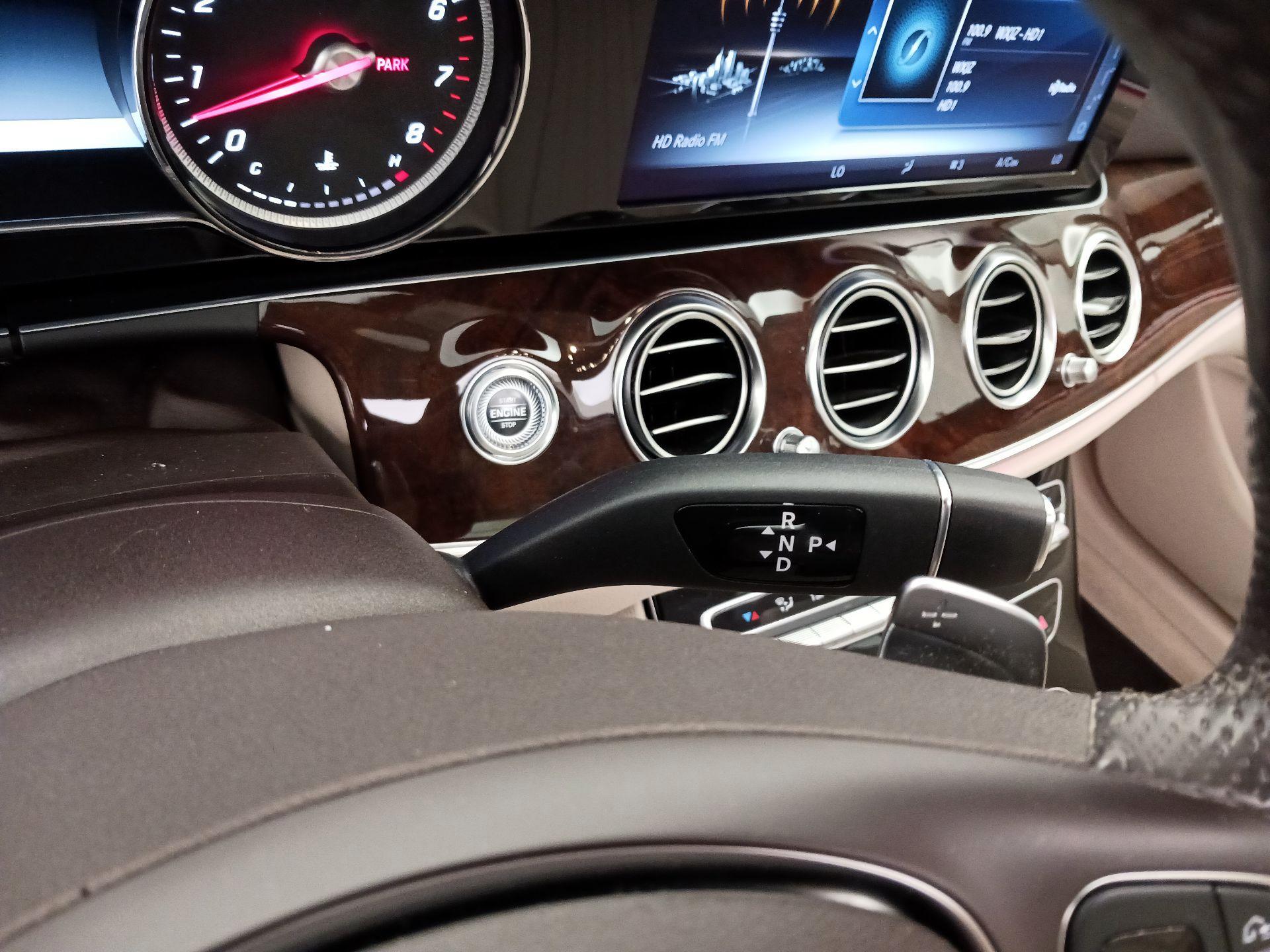 Thumbnail: 2017 Mercedes-Benz E-Class - 17