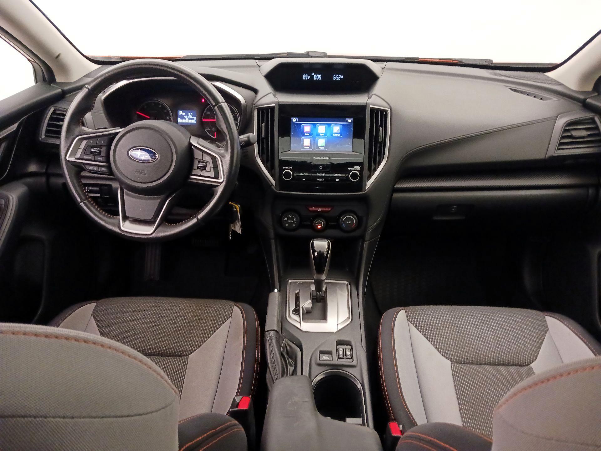 Thumbnail: 2018 Subaru Crosstrek - 9