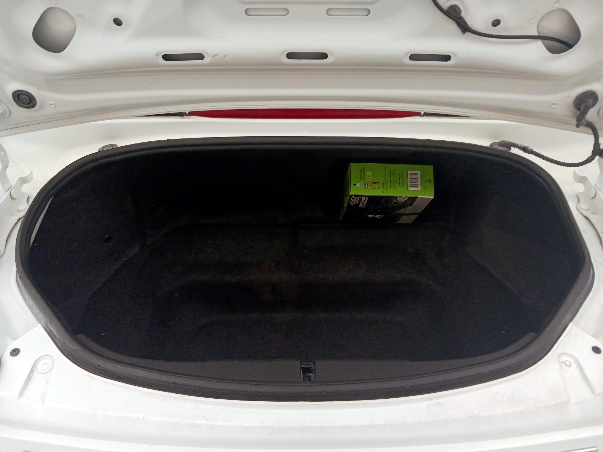 Thumbnail: 2016 Mazda MX-5 Miata - 18