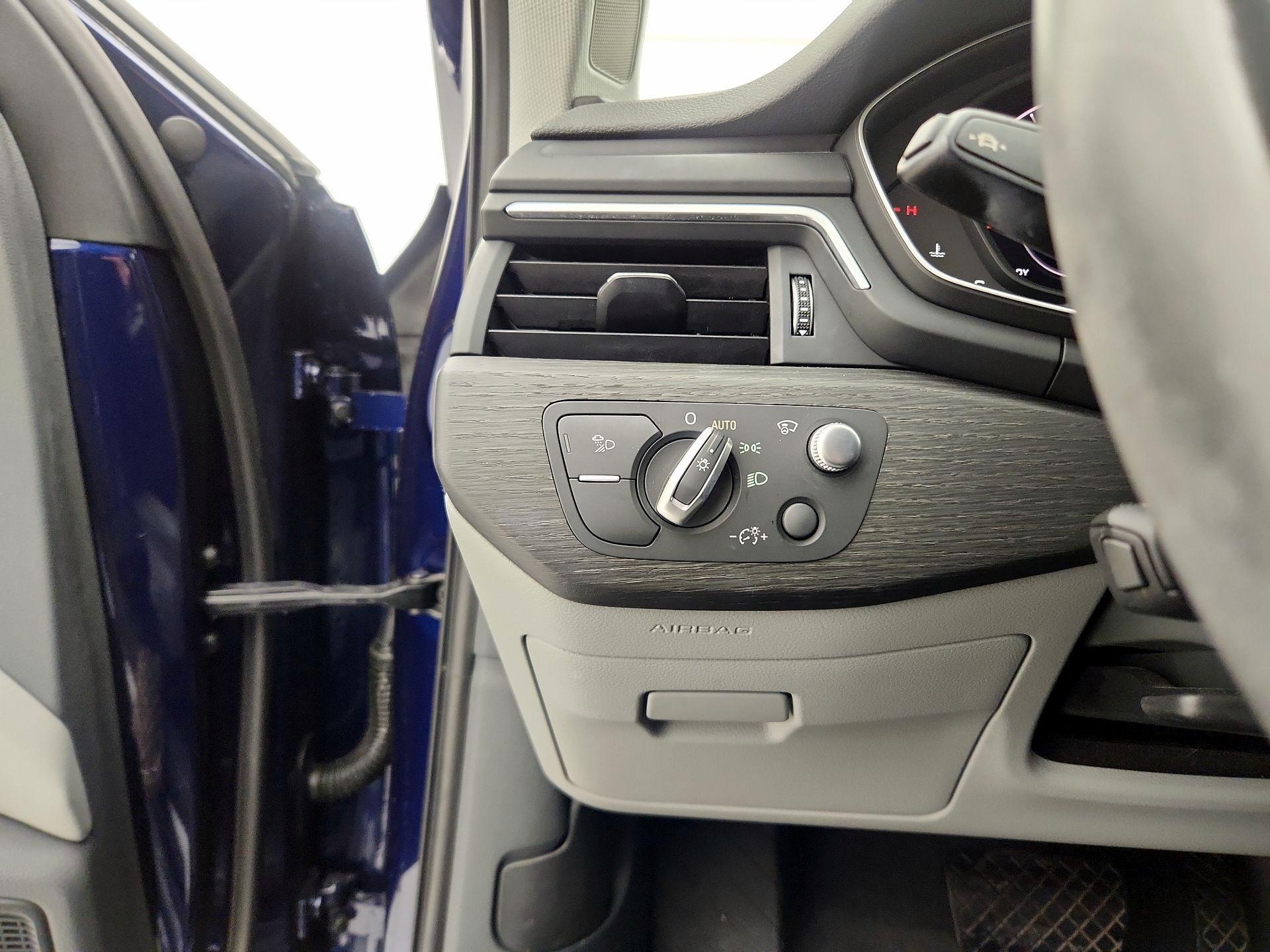 Thumbnail: 2019 Audi A4 - 13