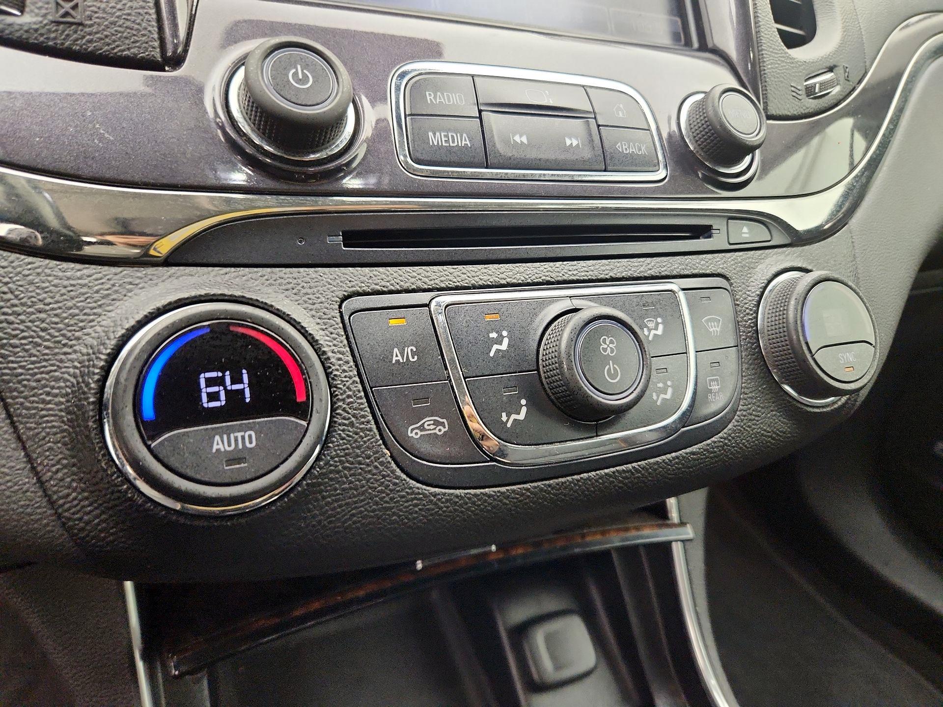 Thumbnail: 2015 Chevrolet Impala - 16