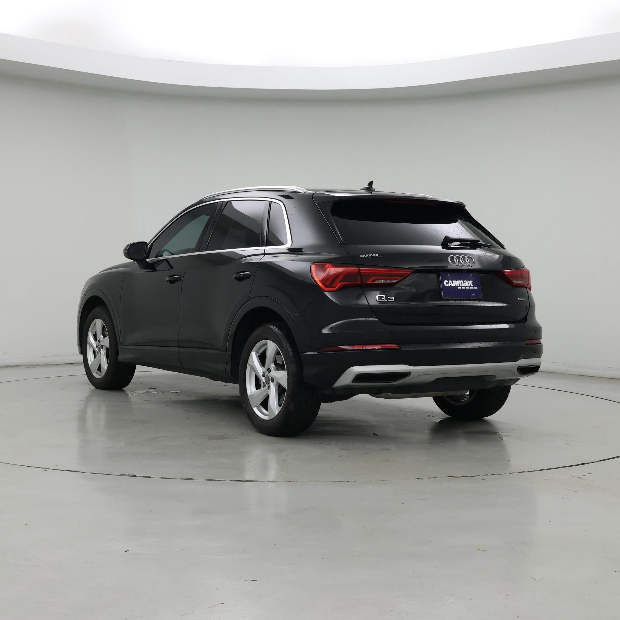 Thumbnail: 2019 Audi Q3 - 2